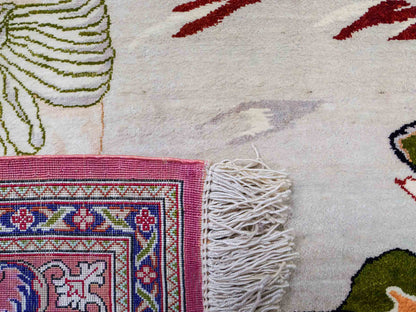 Sehr feiner, handgeknüpfter Khademi Ghom Perserteppich aus Seide, rosa, pink, blau. 152x101 cm. Verkauf durch Jupiter Intl.