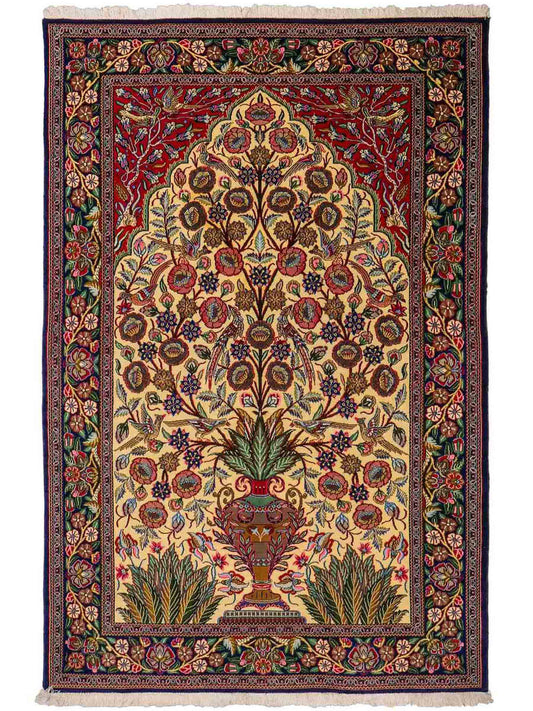 Feiner, handgeknüpfter Ghom Perserteppich aus Wolle von Khademi, creme, blau. 205x139 cm. Verkauf durch Jupiter Intl.