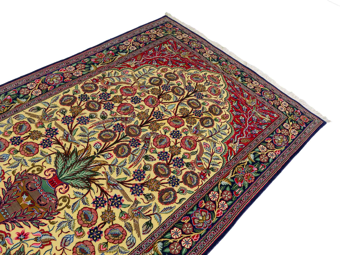 Feiner, handgeknüpfter Ghom Perserteppich aus Wolle von Khademi, creme, blau. 205x139 cm. Verkauf durch Jupiter Intl.