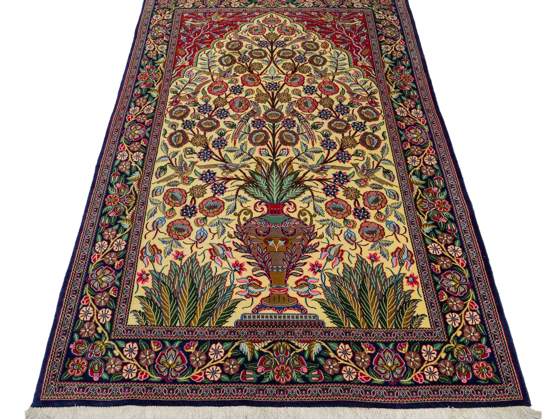 Feiner, handgeknüpfter Ghom Perserteppich aus Wolle von Khademi, creme, blau. 205x139 cm. Verkauf durch Jupiter Intl.