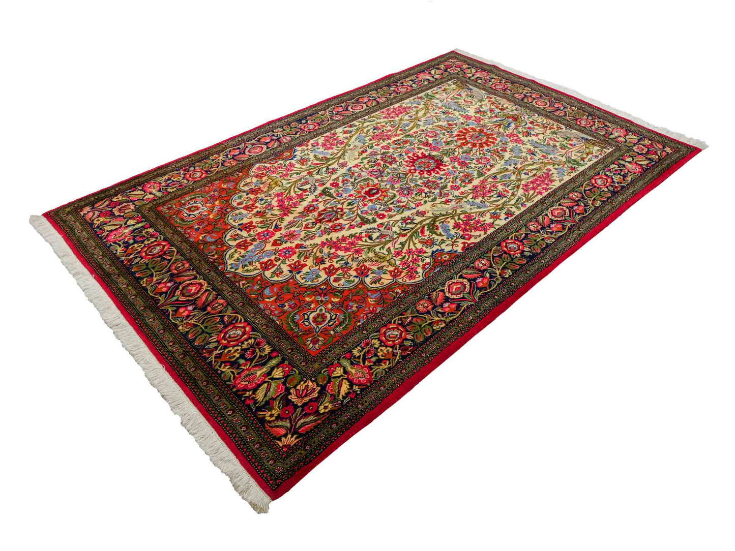 Feiner, handgeknüpfter Ghom Perserteppich aus Wolle von Khademi, creme, rot. 226x141 cm. Verkauf durch Jupiter Intl.