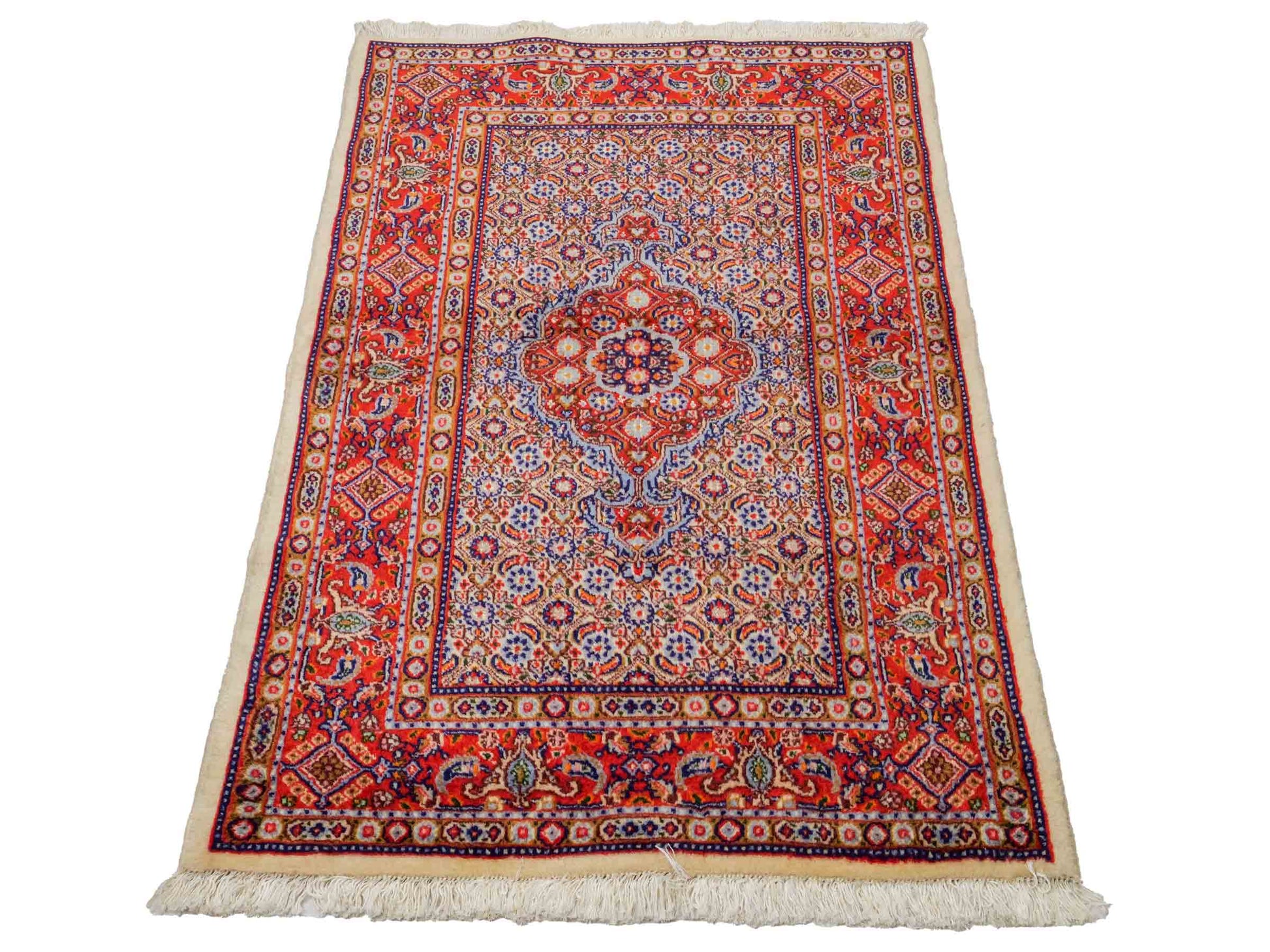 Feiner, handgeknüpfter Moud Perserteppich aus reiner Wolle mit Medaillon von Khademi. Größe: 121 x 81 cm. Farbe: Rot, creme. RB3-12. Ursprung: Iran / Persien. Verkauf durch JUPITER Intl.