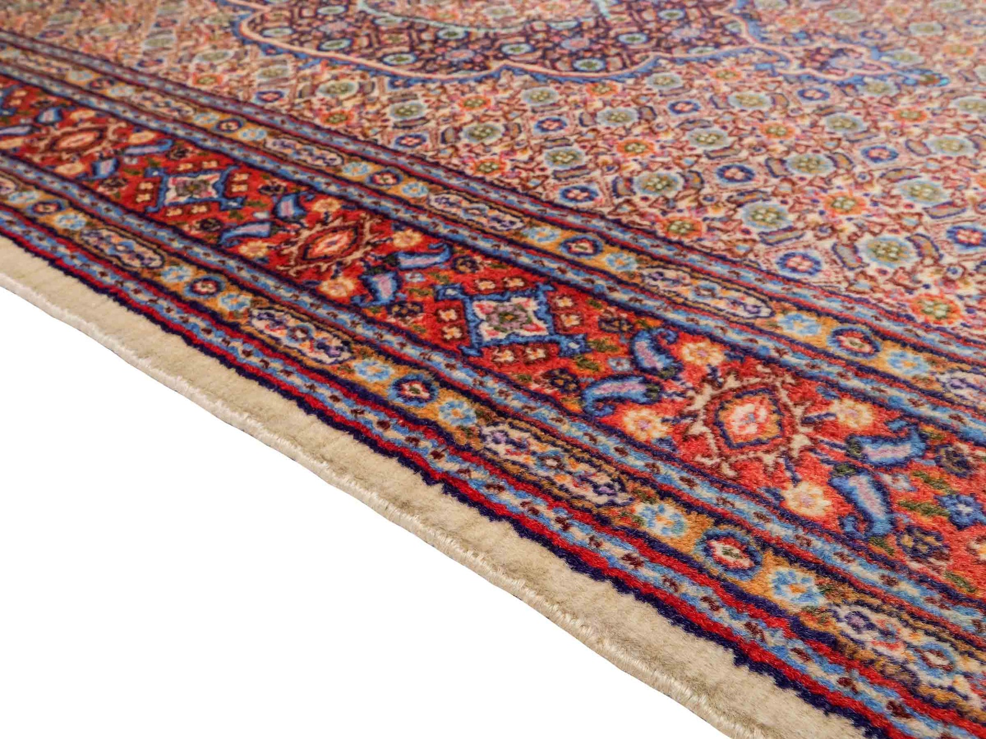 Feiner, handgeknüpfter Moud Perserteppich aus reiner Wolle mit Medaillon von Khademi. Größe: 145 x 100 cm. Farbe: Rot, creme. RB3-11B. Ursprung: Iran / Persien. Verkauf durch JUPITER Intl.