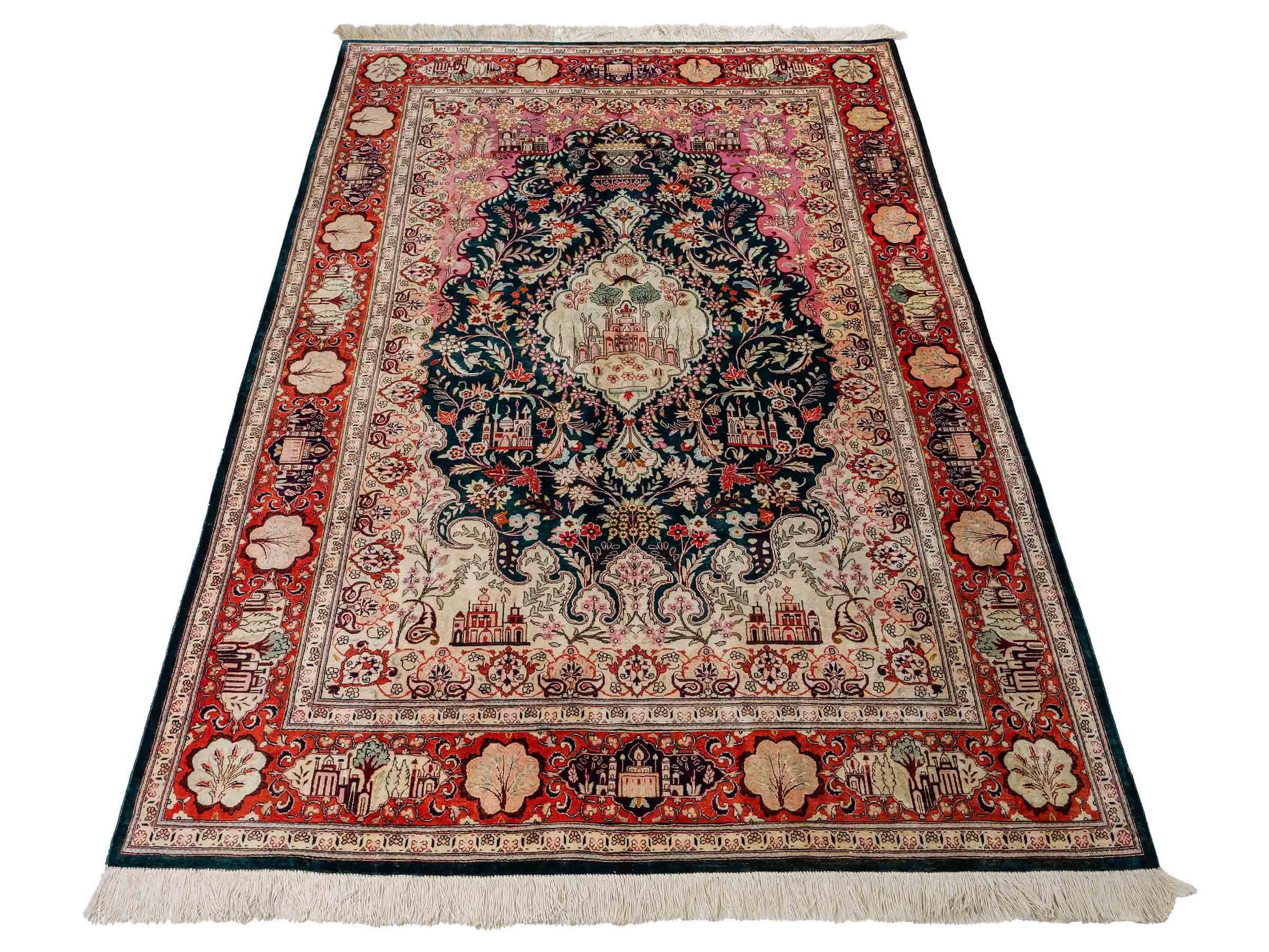 Sehr feiner, handgeknüpfter Ghom Seidenteppich aus reiner Seide mit Medaillon von Khademi. Größe: 198 x 133 cm. Farbe: Grün, orange. RB3-1605. Ursprung: Iran / Persien. Verkauf durch JUPITER Intl.