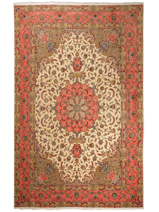 Sehr feiner, handgeknüpfter Khademi Täbriz Perserteppich aus Wolle mit Seide, creme, pink. 350x246 cm. Verkauf durch Jupiter Intl.