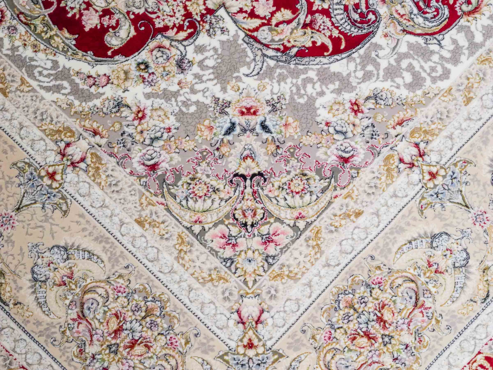 Persischer Maschinenteppich von Khademi aus Acryl, rot, Täbriz-Medaillon-Design, Größe: 300 x 200 cm. Made in Iran. Teppichnummer: KB4-1834. Verkauf durch Jupiter Intl.
