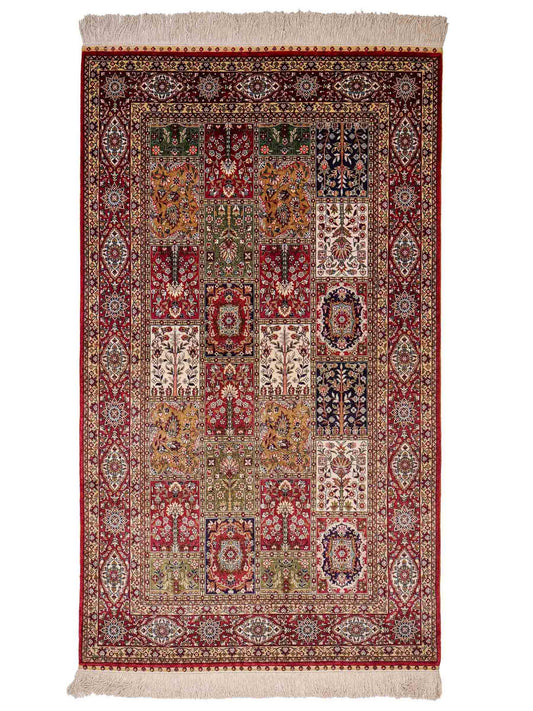 Sehr feiner, handgeknpüfter Khademi Ghom Orientteppich aus Seide, rot. 155x92 cm. Vertrieb druch Jupiter Intl.