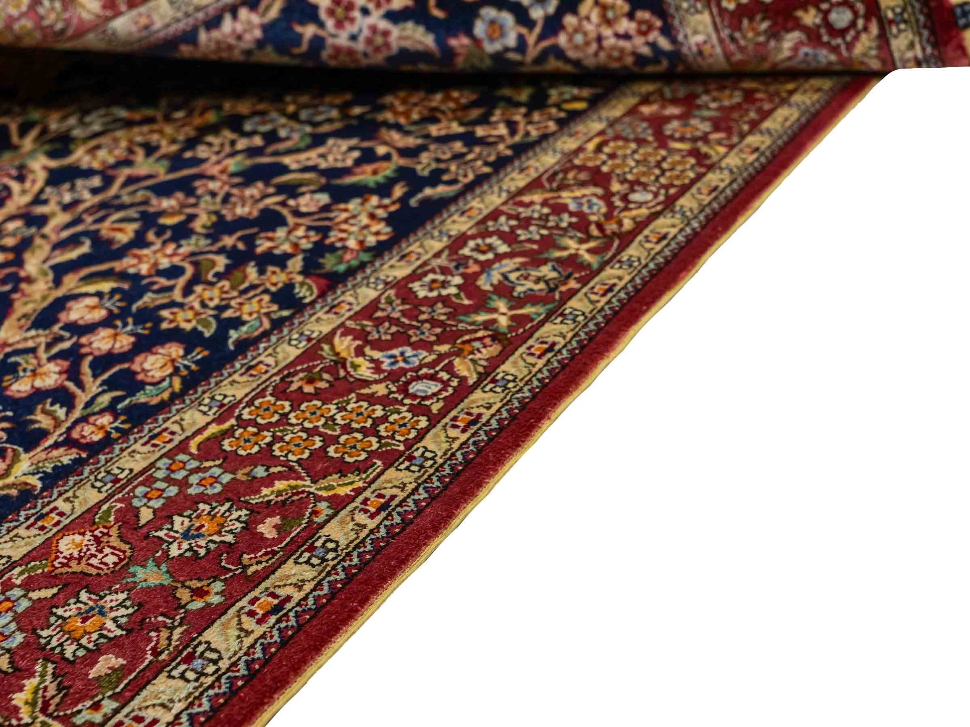 Sehr feiner, handgeknüpfter Khademi Orientteppich mit Ghom Design aus reiner Seide, blau, rot. 124x79 cm. Vertrieb durch Jupiter Intl.