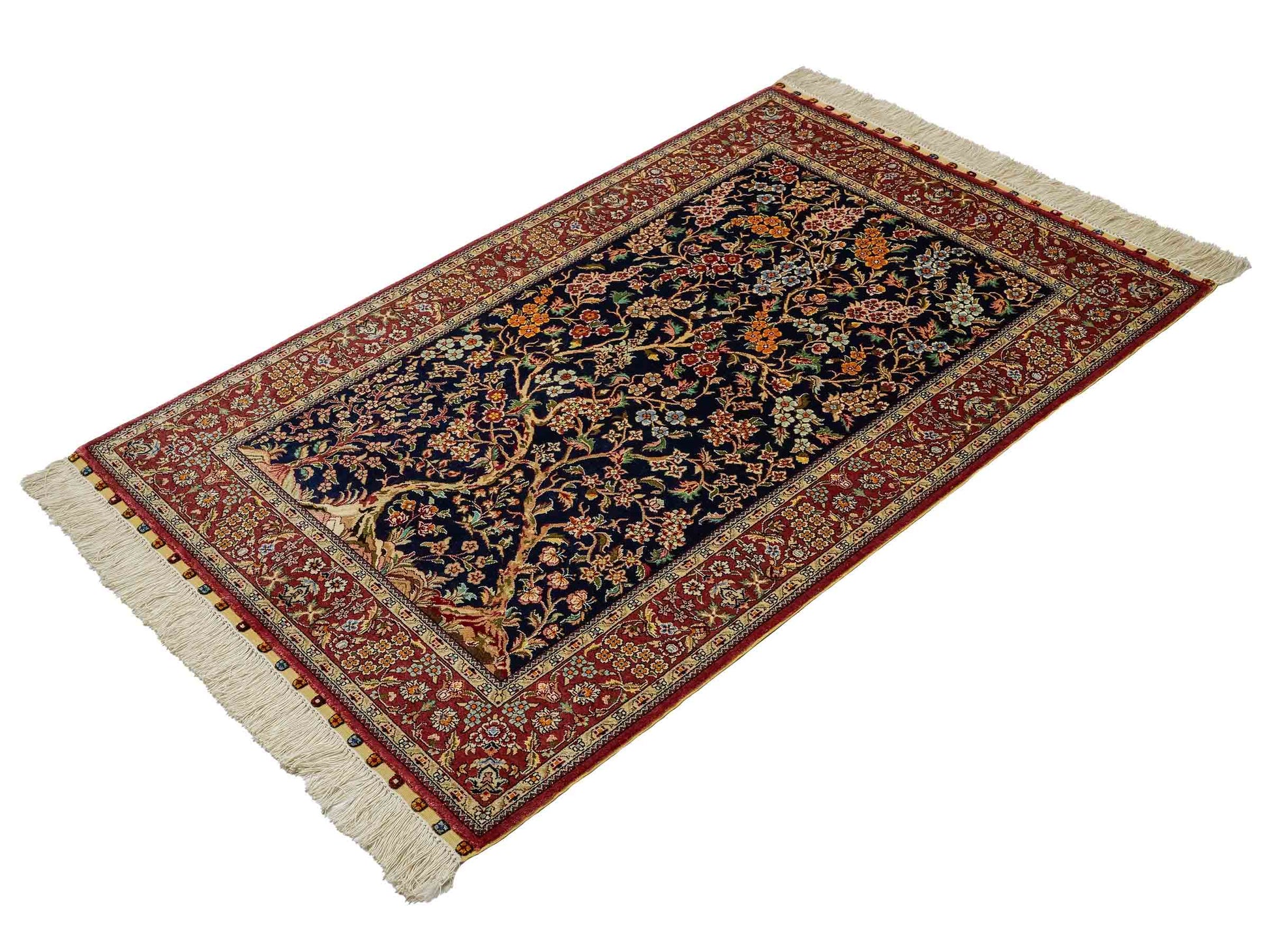 Sehr feiner, handgeknüpfter Khademi Orientteppich mit Ghom Design aus reiner Seide, blau, rot. 124x79 cm. Vertrieb durch Jupiter Intl.