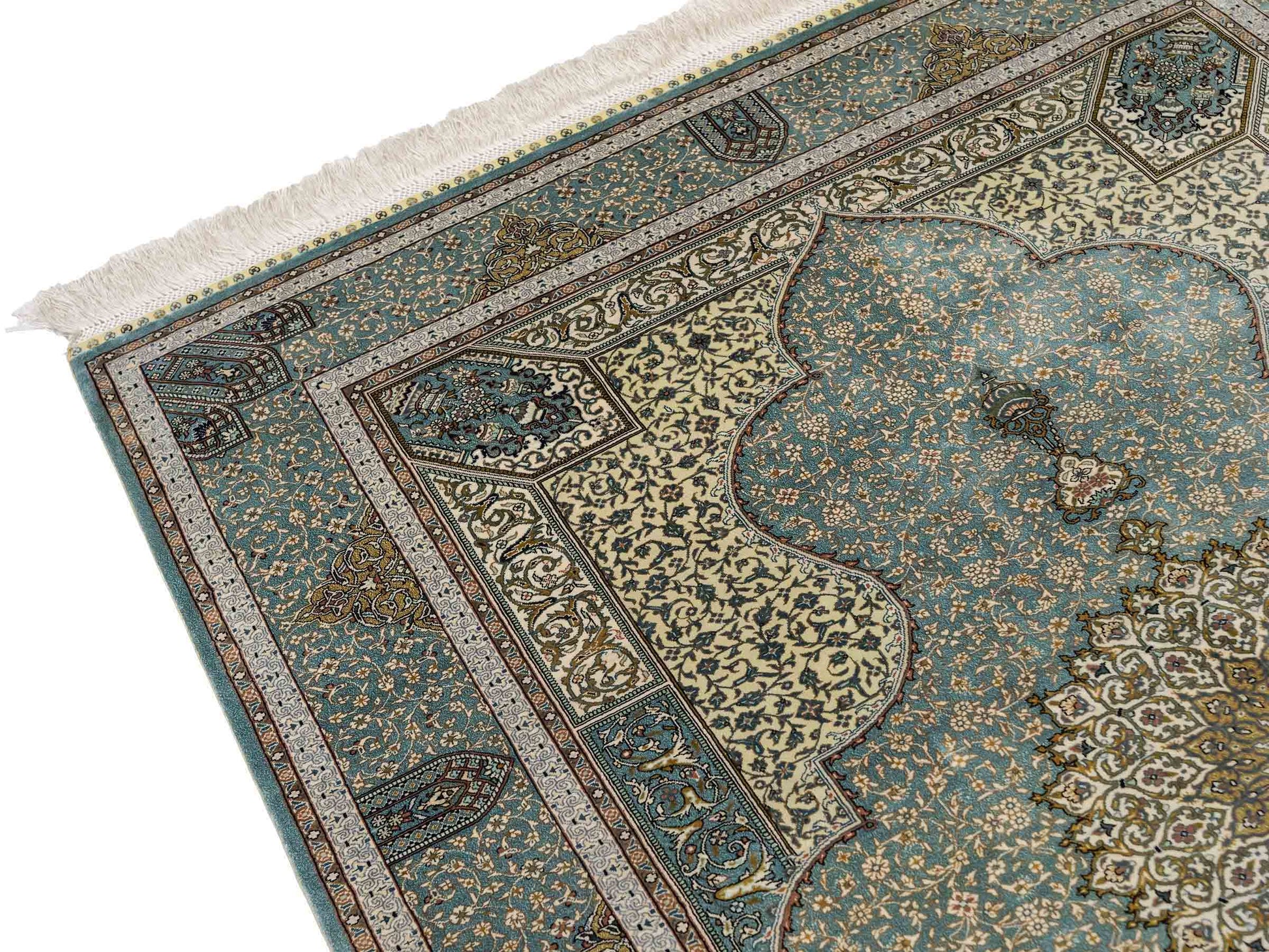Extrem feiner, handgeknüpfter Khademi Orientteppich mit Ghom Design aus purer Seide, blau, multicolor. 139x93 cm. Vertrieb durch Jupiter Intl.