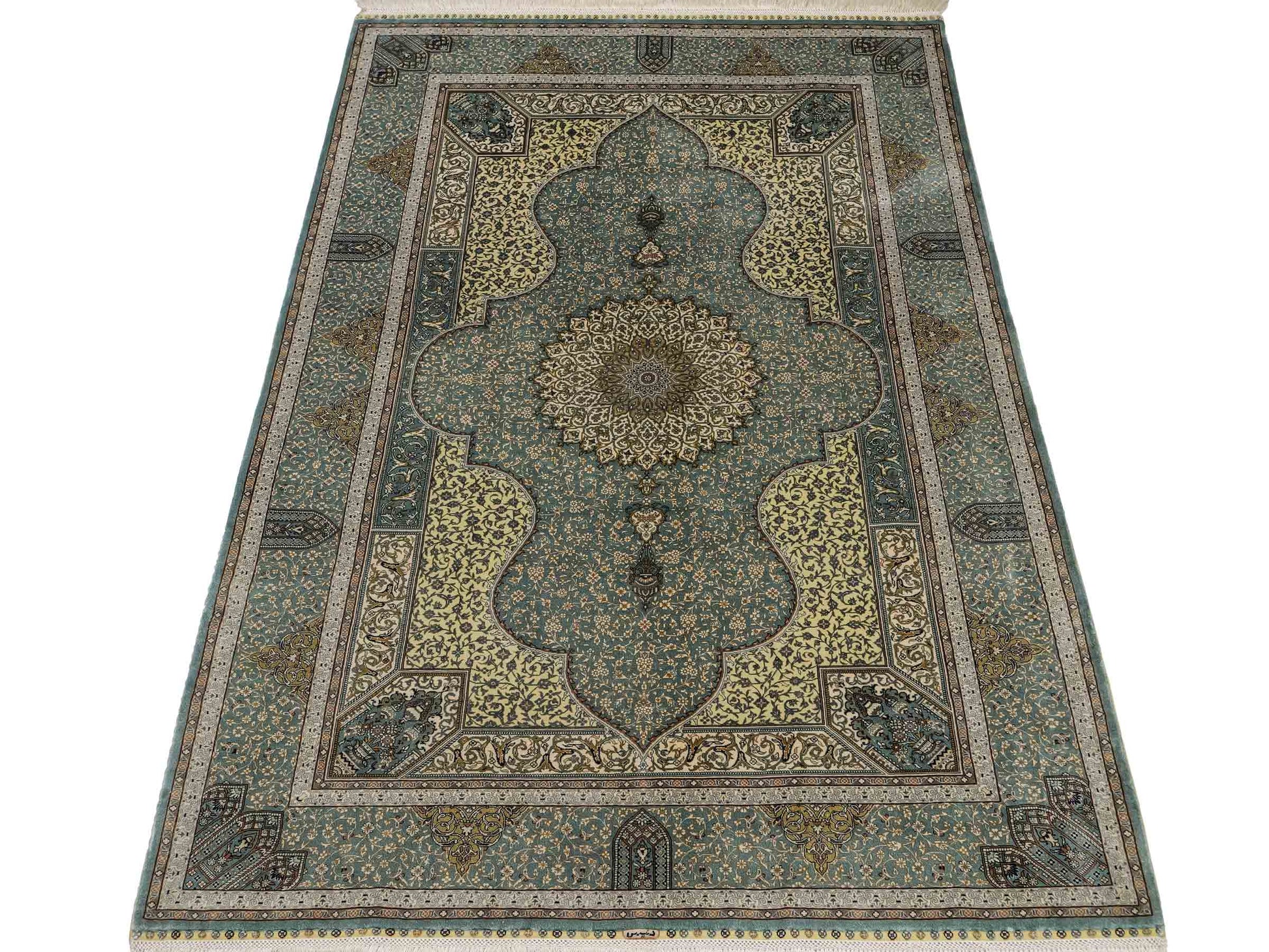 Extrem feiner, handgeknüpfter Khademi Orientteppich mit Ghom Design aus purer Seide, blau, multicolor. 139x93 cm. Vertrieb durch Jupiter Intl.