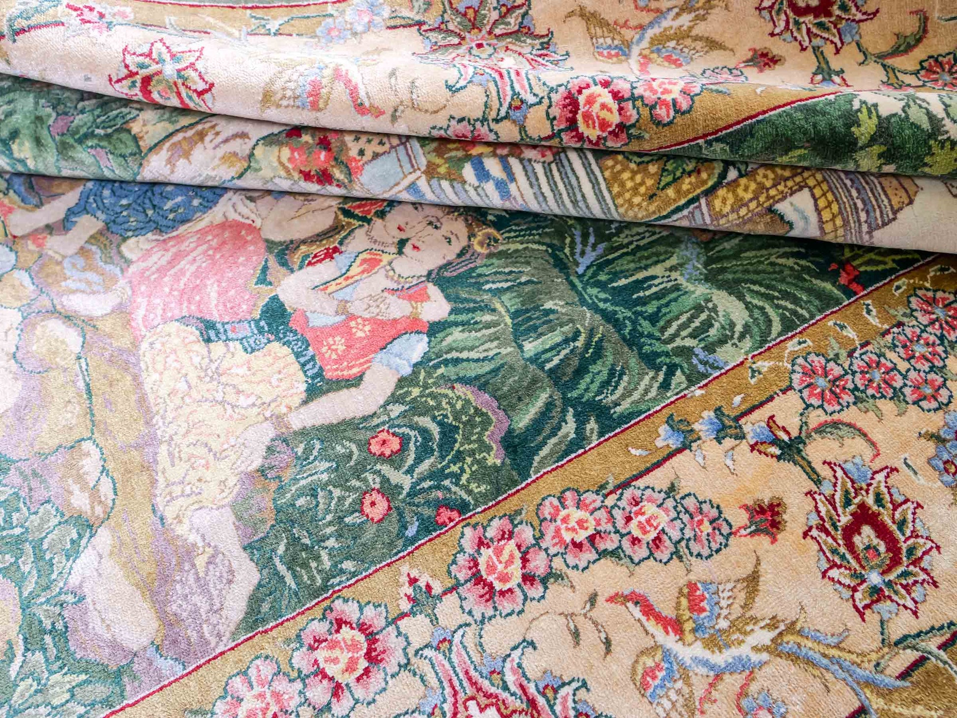 Sehr feiner, handgeknüpfter Khademi Ghom Orientteppich aus Seide, grün. 139x95 cm. Vertrieb durch Jupiter Intl.