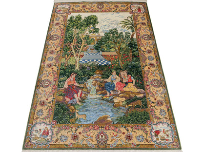 Sehr feiner, handgeknüpfter Khademi Ghom Orientteppich aus Seide, grün. 139x95 cm. Vertrieb durch Jupiter Intl.