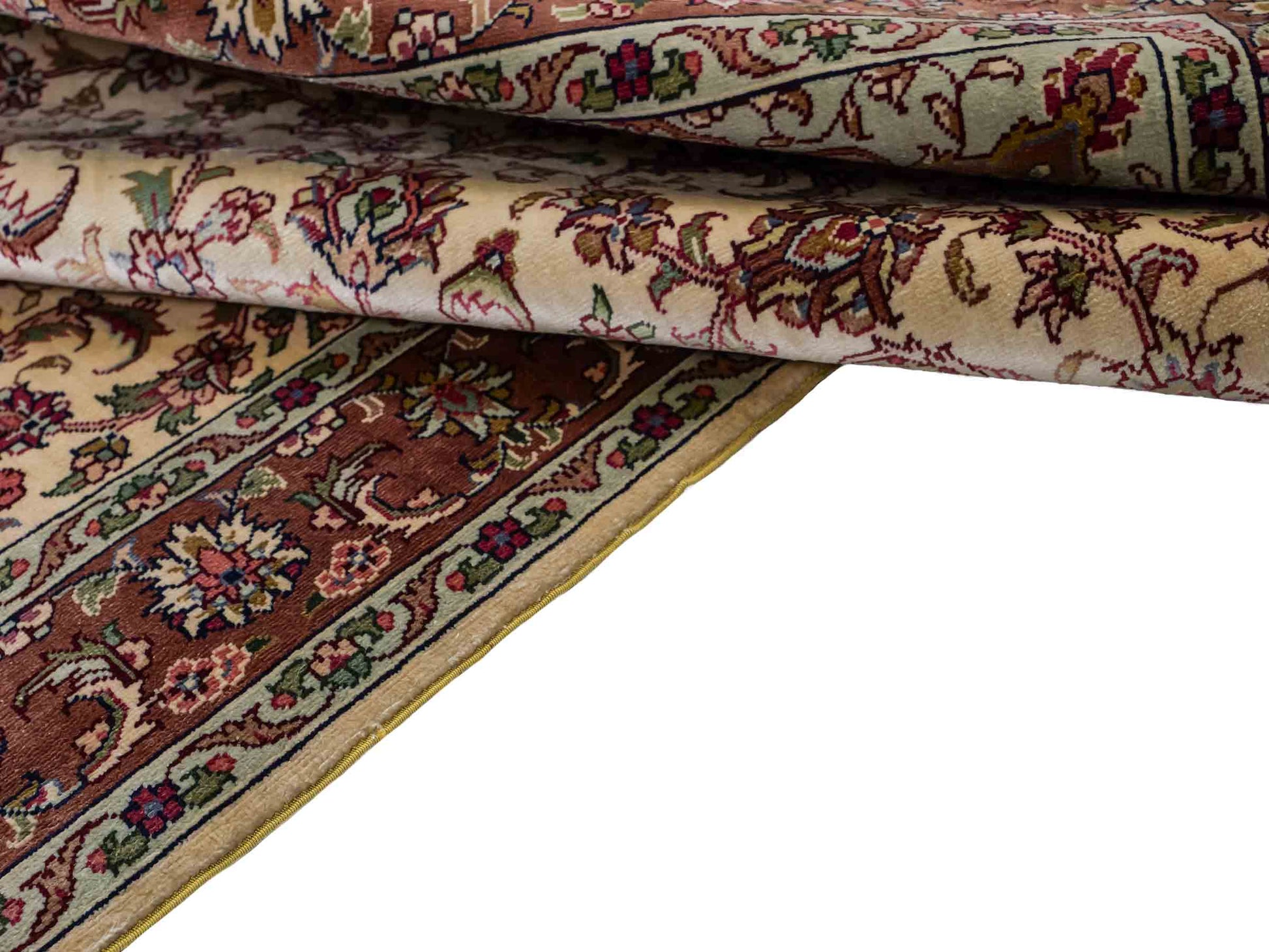Sehr feiner, handgeknüpfter Khademi Läufer Orientteppich mit Ghom Design aus reiner Seide, creme, rosa. 140x71 cm. Vertrieb durch Jupiter Intl.