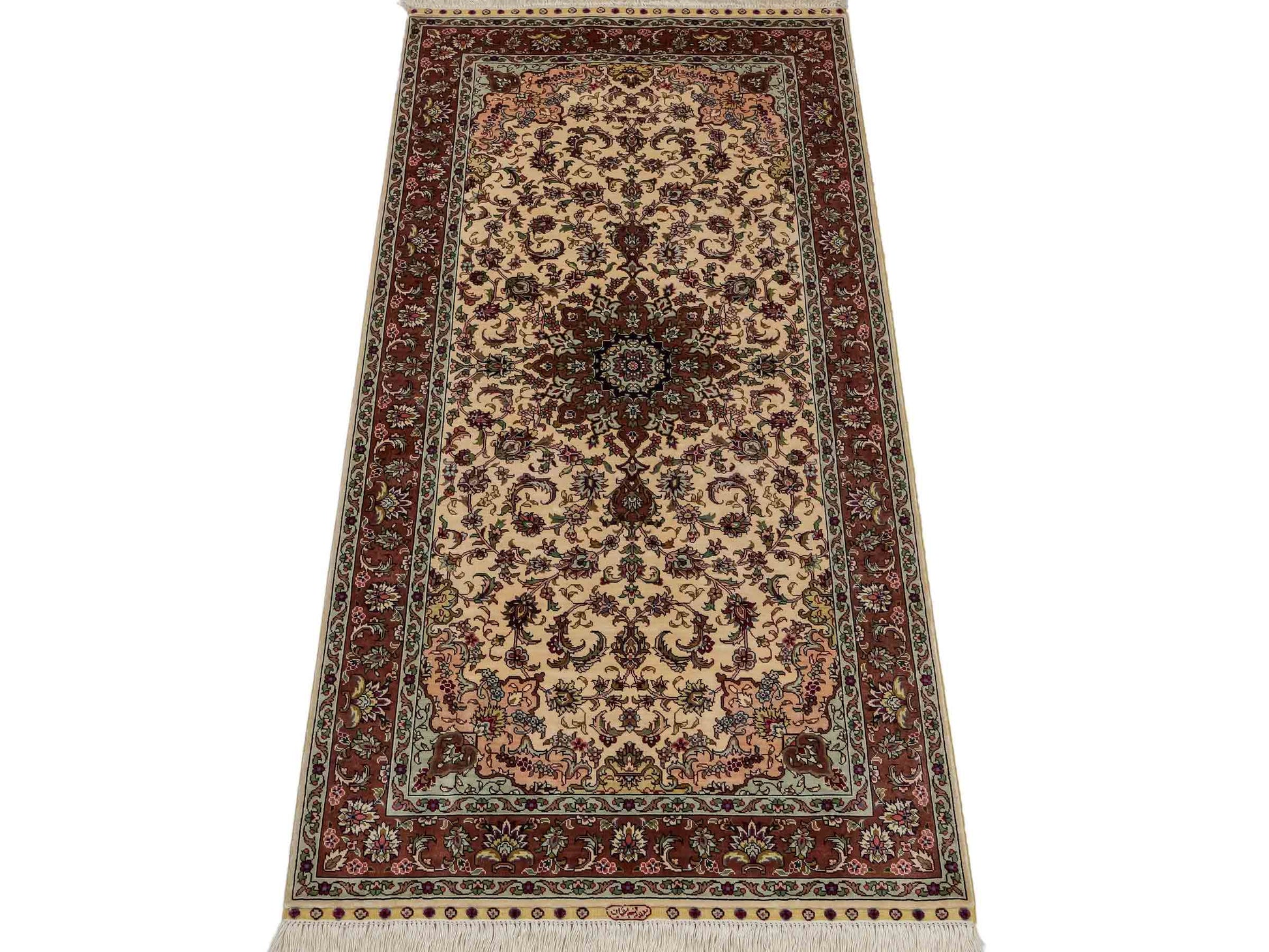 Sehr feiner, handgeknüpfter Khademi Läufer Orientteppich mit Ghom Design aus reiner Seide, creme, rosa. 140x71 cm. Vertrieb durch Jupiter Intl.