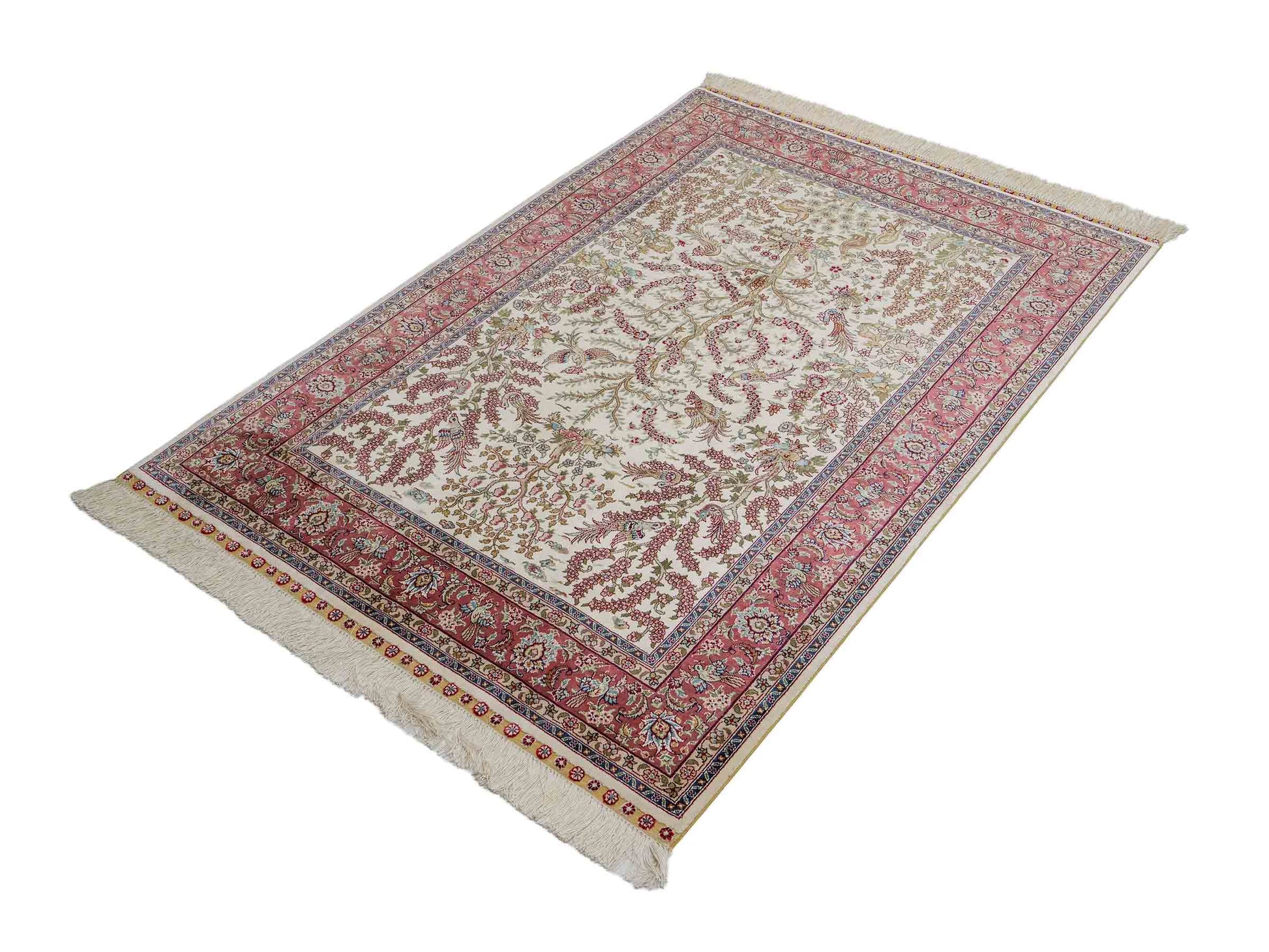 Sehr feiner, handgeknüpfter Khademi Orientteppich mit Ghom Design aus reiner Seide, creme, weiß, rosa. 140x94 cm. Vertrieb durch Jupiter Intl.