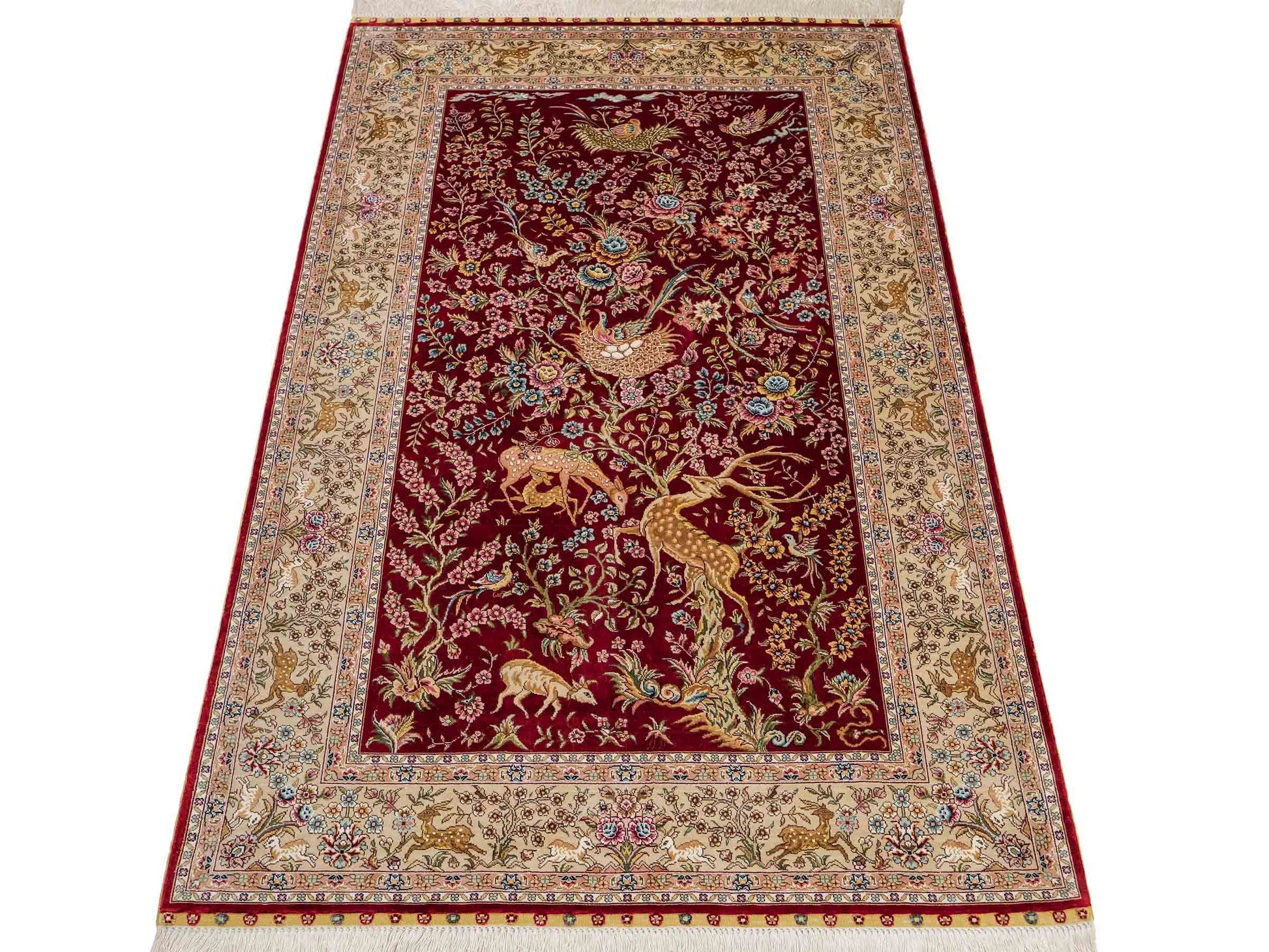 Sehr feiner, handgeknüpfter, chinesischer Khademi Ghom Orientteppich aus Seide, rot, creme. 154x94 cm. Vertrieb durch Jupiter Intl.