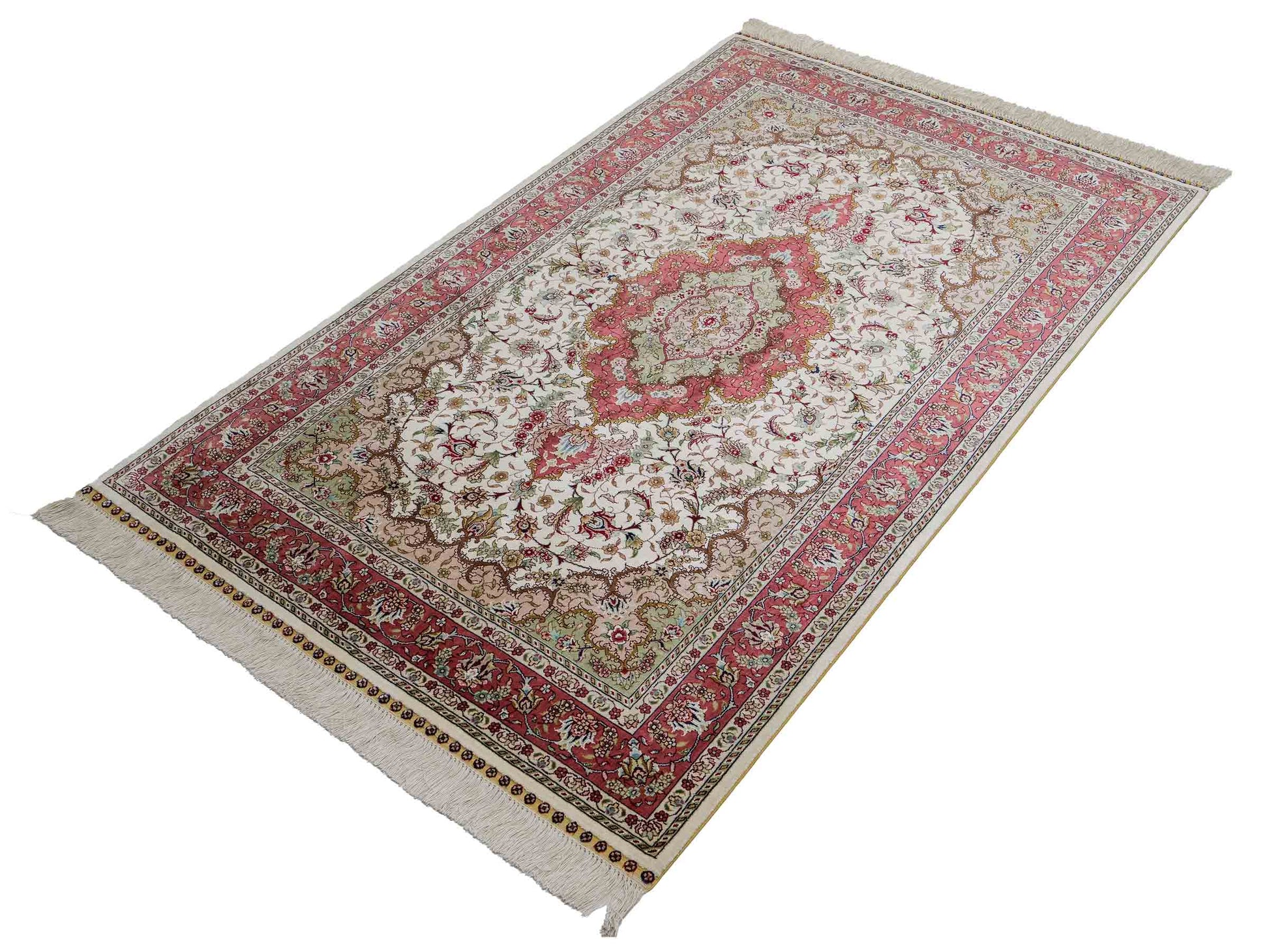 Sehr feiner, handgeknüpfter Khademi Orientteppich mit Ghom Design aus Seide, creme, rosa. 156x94 cm. Vertrieb durch Jupiter Intl.
