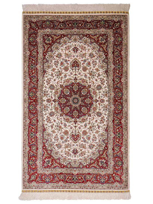 Sehr feiner, handgeknüpfter Khademi Orientteppich mit Ghom Design aus reiner Seide, creme, weiß, rot. 157x94 cm. Vertrieb durch Jupiter Intl.