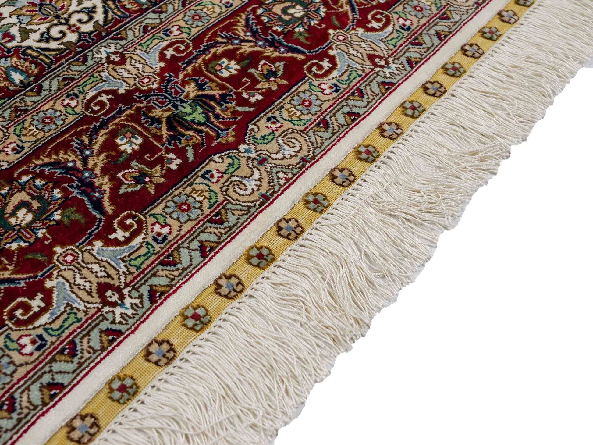 Sehr feiner, handgeknüpfter Khademi Orientteppich mit Ghom Design aus reiner Seide, creme, weiß, rot. 157x94 cm. Vertrieb durch Jupiter Intl.