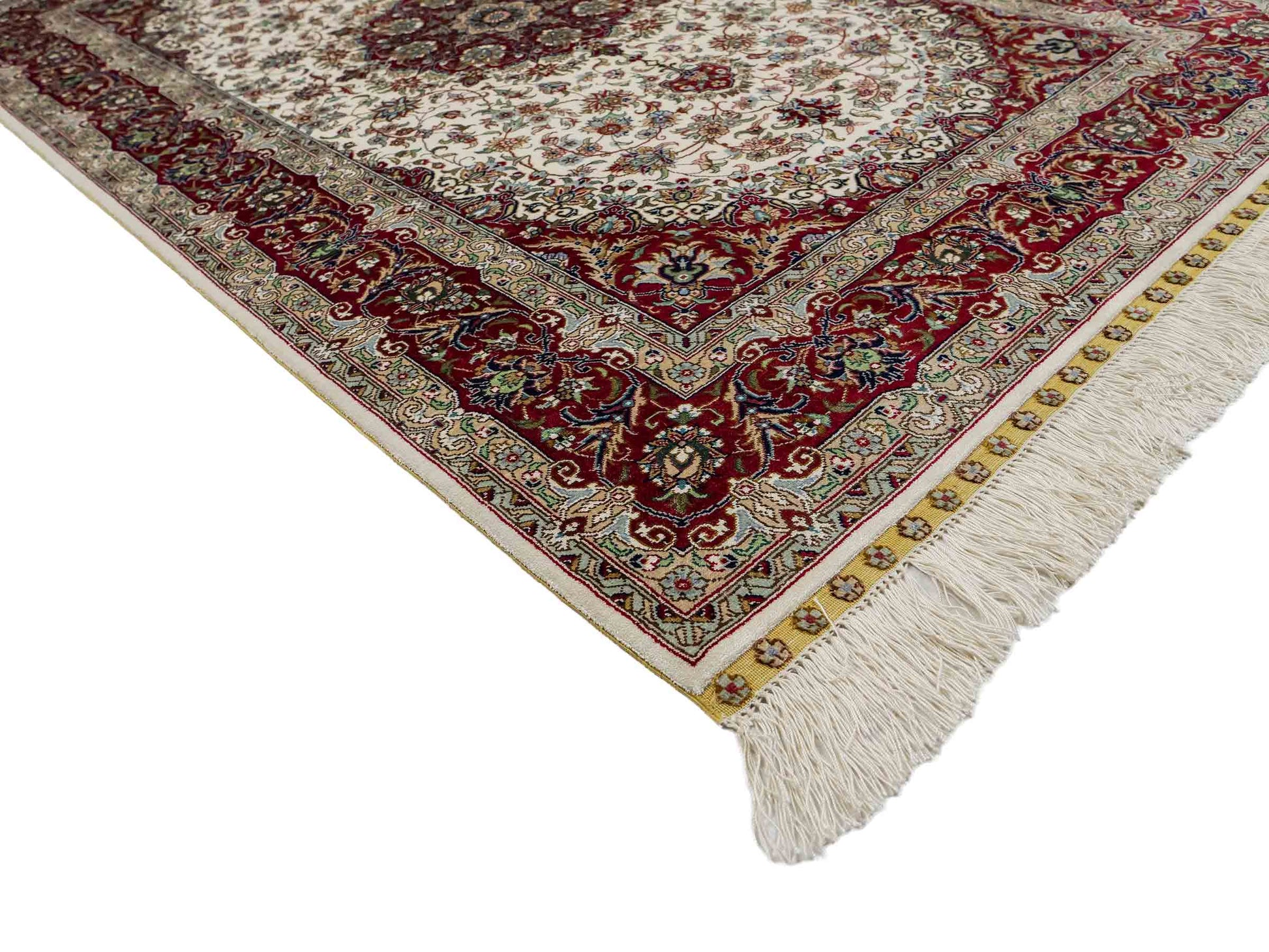 Sehr feiner, handgeknüpfter Khademi Orientteppich mit Ghom Design aus reiner Seide, creme, weiß, rot. 157x94 cm. Vertrieb durch Jupiter Intl.