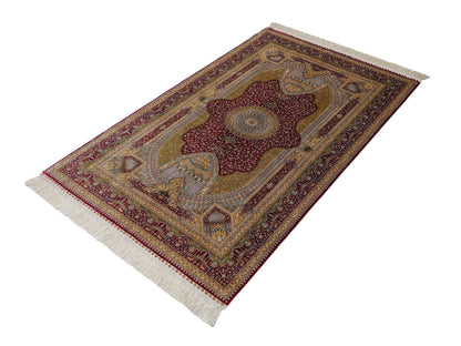 Extrem feiner, handgeknüpfter Khademi Ghom Orientteppich aus Seide, rot, gold. 159x93 cm. Vertrieb durch Jupiter Intl.