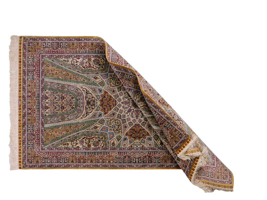 Sehr feiner, handgeknüpfter Khademi Ghom Orientteppich aus Seide, braun, oliv. 161x94 cm. Vertrieb durch Jupiter Intl.