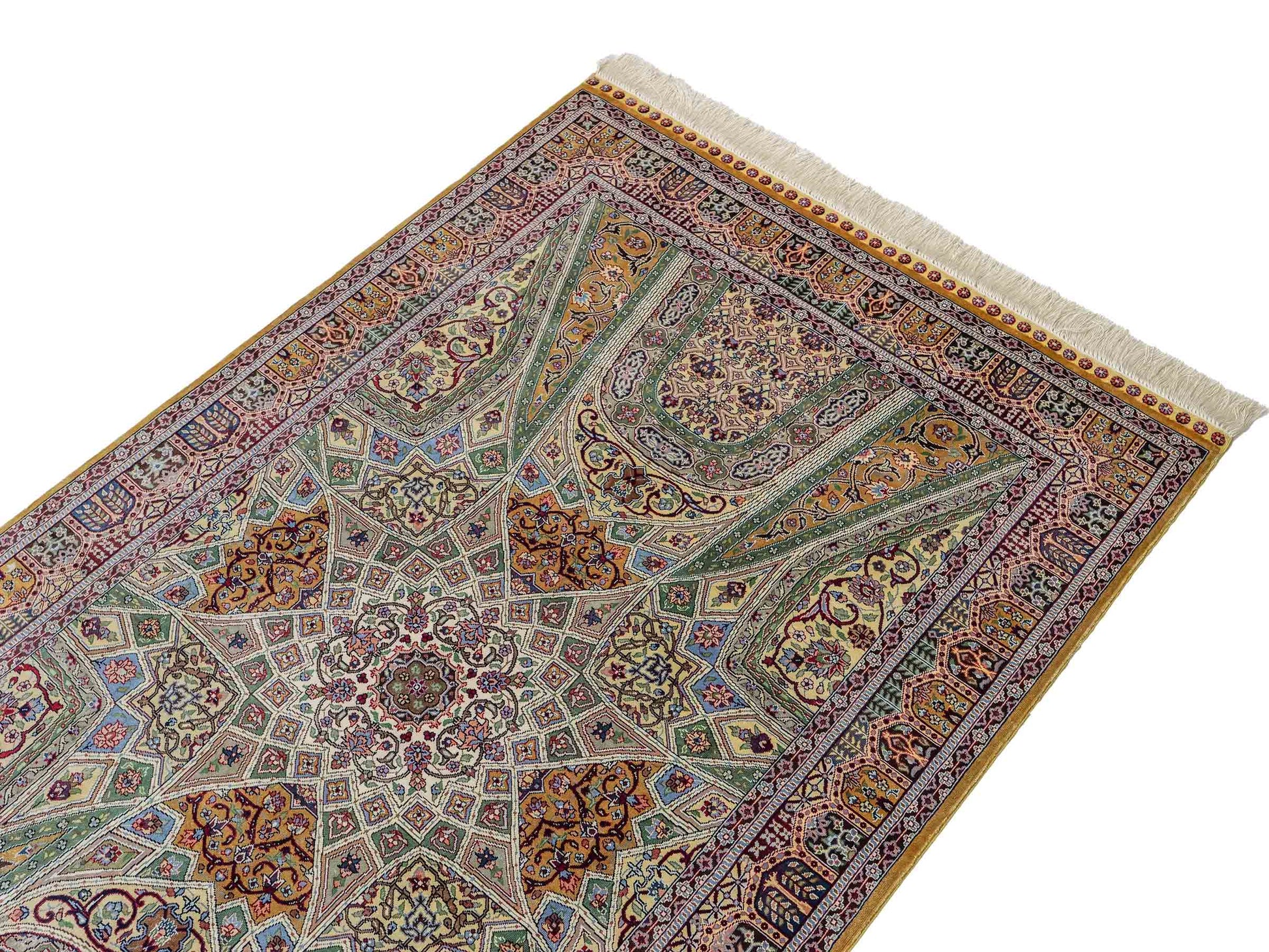 Sehr feiner, handgeknüpfter Khademi Ghom Orientteppich aus Seide, braun, oliv. 161x94 cm. Vertrieb durch Jupiter Intl.