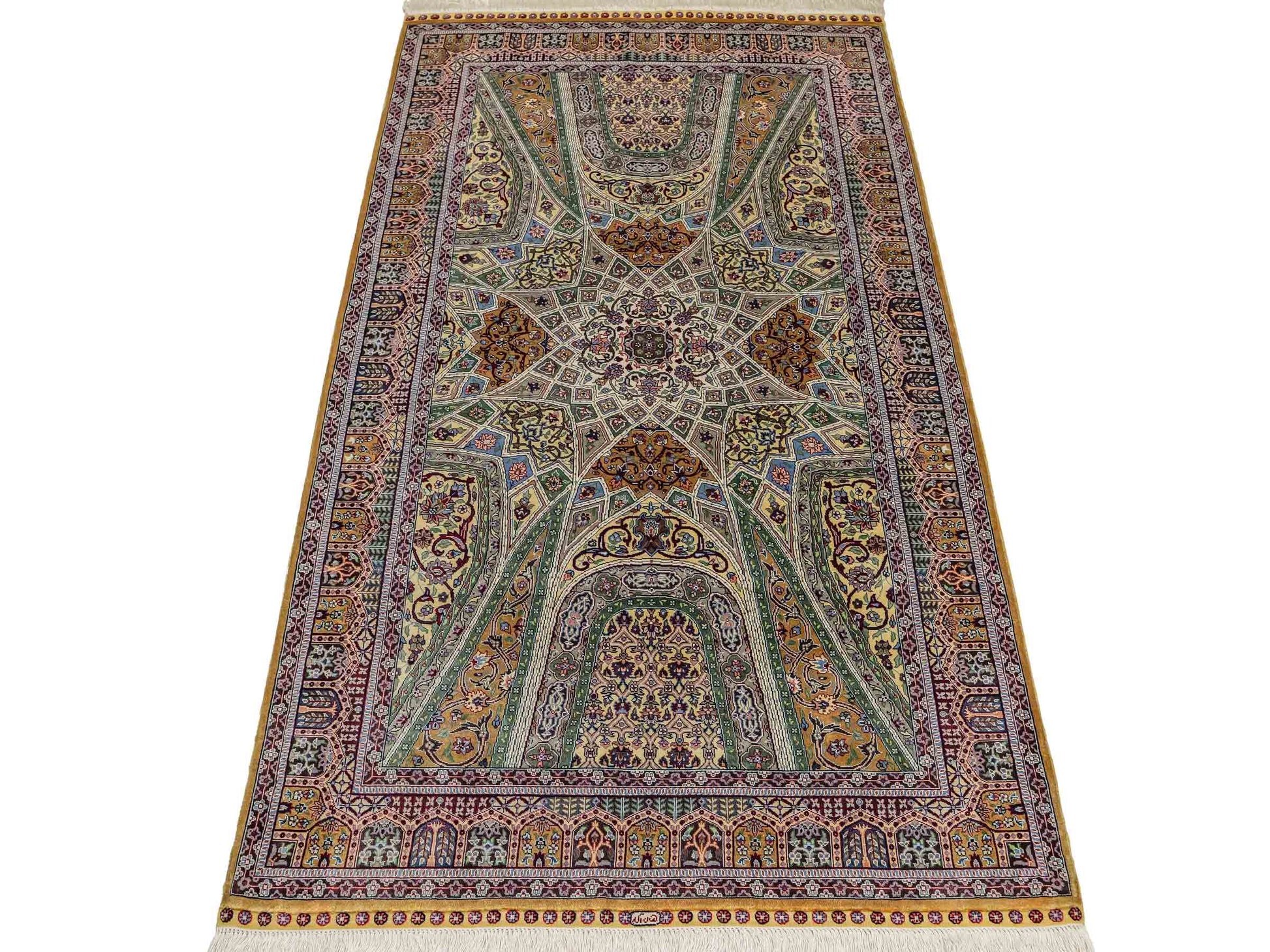 Sehr feiner, handgeknüpfter Khademi Ghom Orientteppich aus Seide, braun, oliv. 161x94 cm. Vertrieb durch Jupiter Intl.
