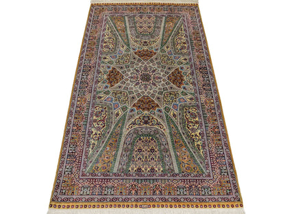 Sehr feiner, handgeknüpfter Khademi Ghom Orientteppich aus Seide, braun, oliv. 161x94 cm. Vertrieb durch Jupiter Intl.