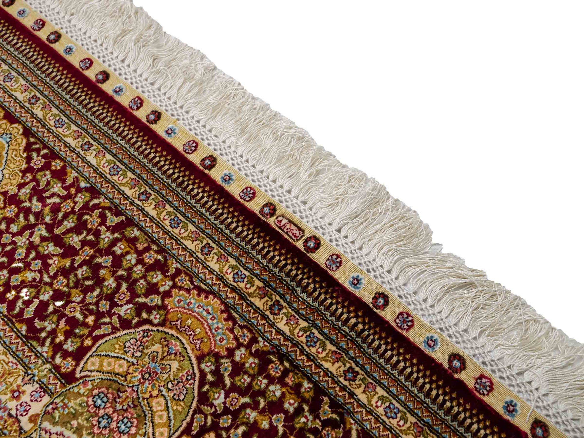 Extrem feiner, handgeknüpfter Khademi Orientteppich mit Ghom Design aus reiner Seide, rot, gold, creme. 185x125 cm. Vertrieb durch Jupiter Intl.