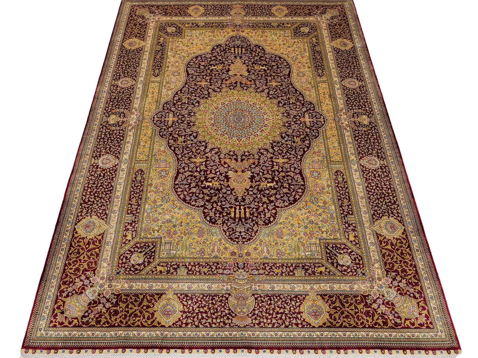 Extrem feiner, handgeknüpfter Khademi Orientteppich mit Ghom Design aus reiner Seide, rot, gold, creme. 185x125 cm. Vertrieb durch Jupiter Intl.