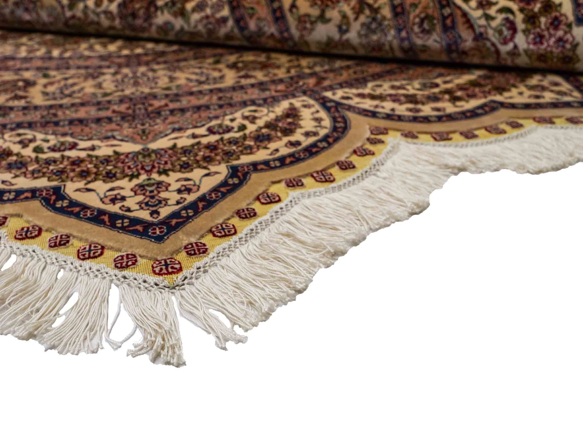 Sehr feiner, handgeknüpfter, runder Khademi Orientteppich mit Ghom Design aus reiner Seide, creme, weiß, blau. 188x188 cm. Vertrieb durch Jupiter Intl.