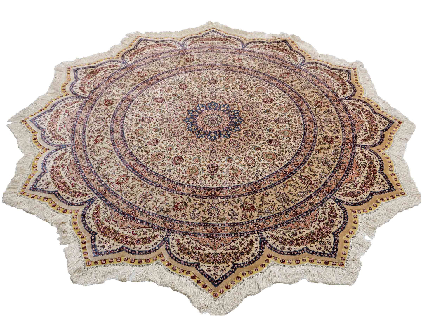 Sehr feiner, handgeknüpfter, runder Khademi Orientteppich mit Ghom Design aus reiner Seide, creme, weiß, blau. 188x188 cm. Vertrieb durch Jupiter Intl.