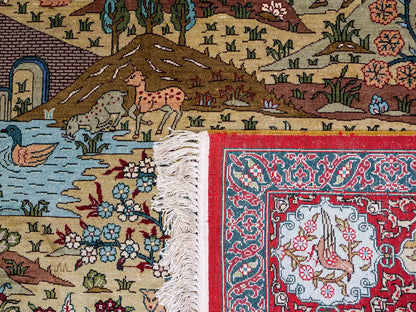 Sehr feiner, handgeknüpfter Khademi Orientteppich mit Ghom Design aus reiner Seide, rot, multicolor. 190x124 cm. Vertrieb durch Jupiter Intl.