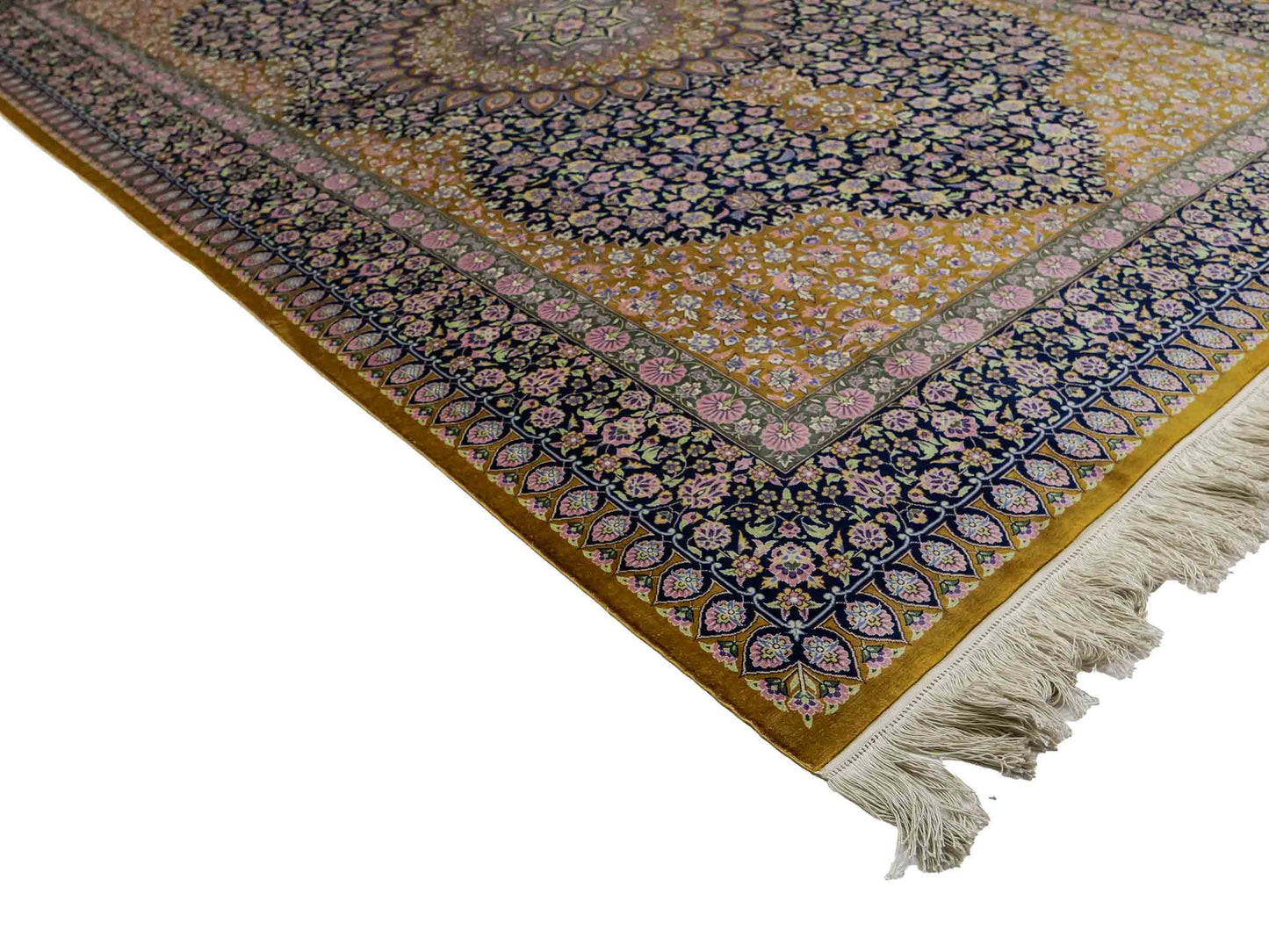 Sehr feiner, handgeknüpfter Khademi Orientteppich mit Ghom Design aus reiner Seide, oliv, blau, braun. 245x155 cm. Vertrieb durch Jupiter Intl.