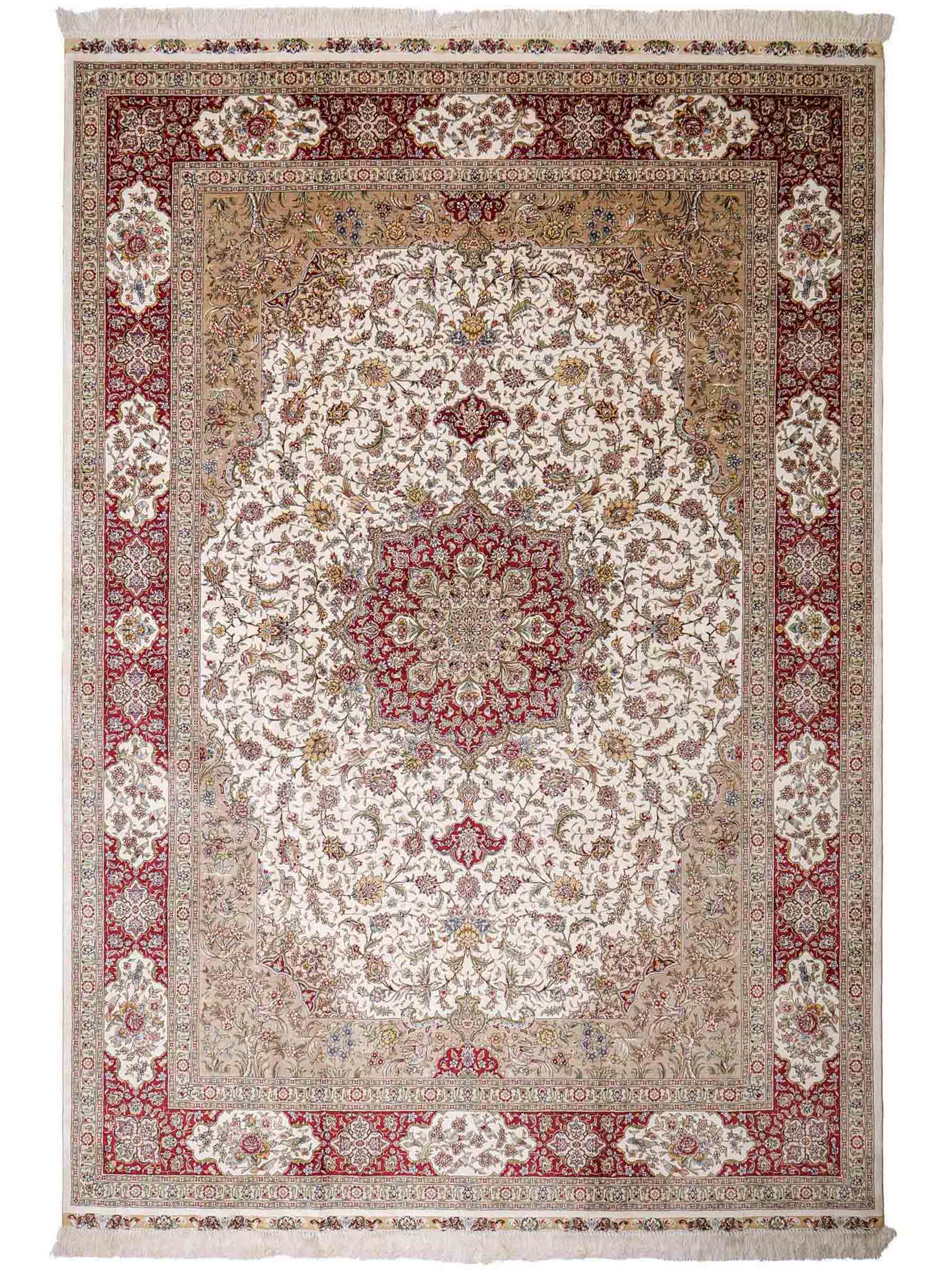 Sehr feiner, handgeknüpfter Khademi Orientteppich mit Ghom Design aus reiner Seide, creme, weiß, rot. 246x173 cm. Vertreib durch Jupiter Intl.