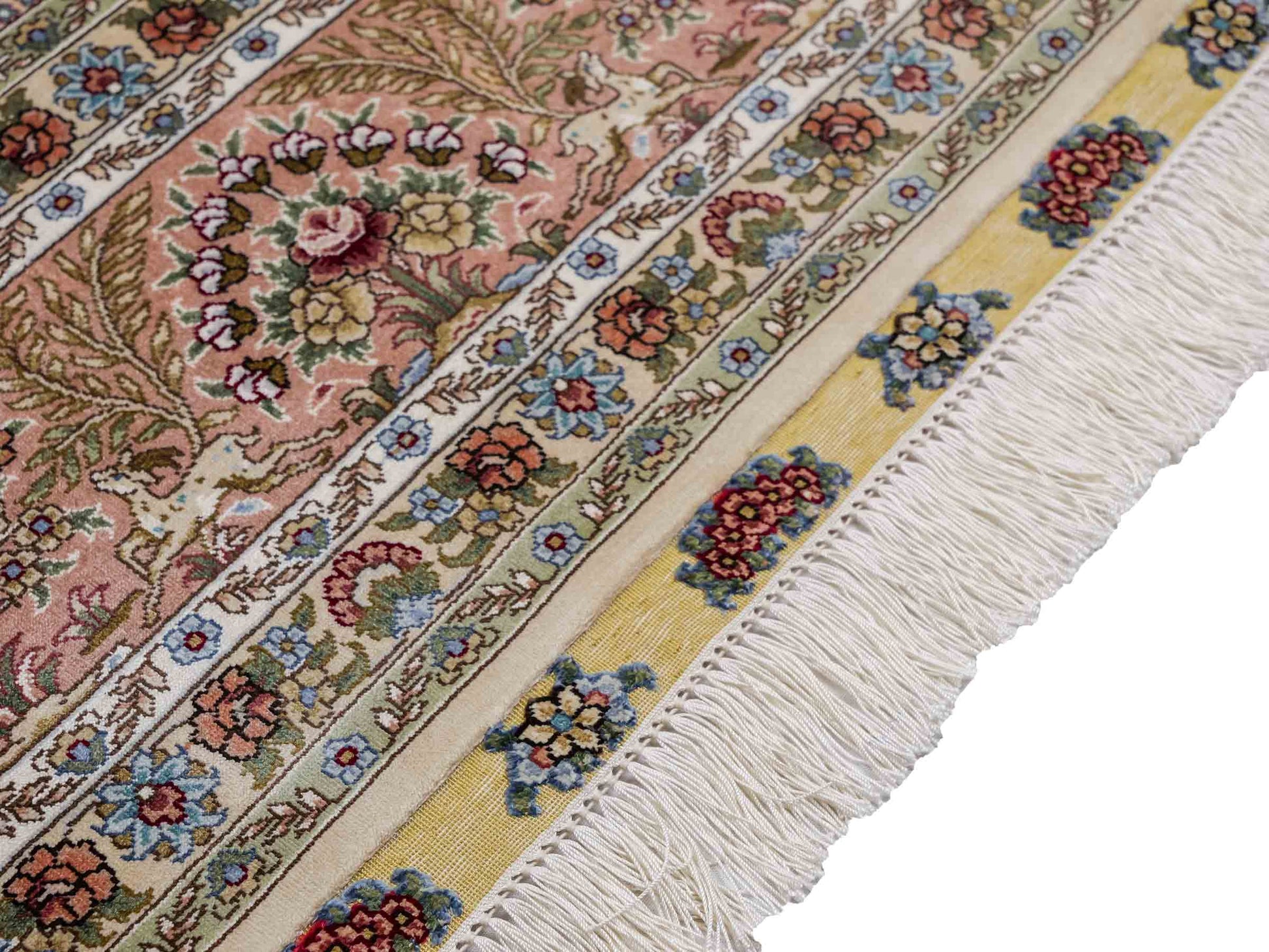 Sehr feiner, handgeknüpfter Khademi Orientteppich mit Ghom Design aus reiner Seide, creme, weiß. 248x172 cm. Vertrieb durch Jupiter Intl.