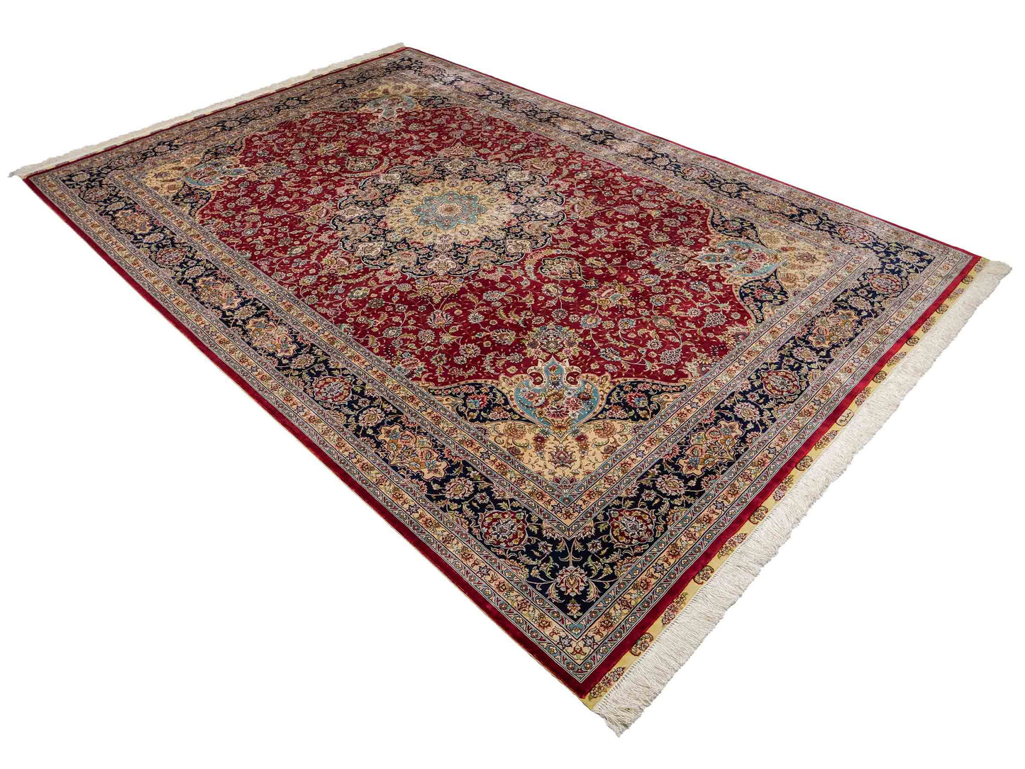Sehr feiner, handgeknüpfter Khademi Orientteppich mit Ghom Design aus reiner Seide, rot, blau, creme. 278x186 cm. Vertrieb durch Jupiter Intl.