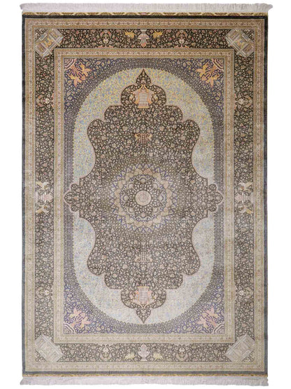 Extrem feiner, handgeknüpfter Khademi Orientteppich mit Ghom Design aus reiner Seide, blau, gold. Unikat. 280x188 cm. Vertrieb durch Jupiter Intl.