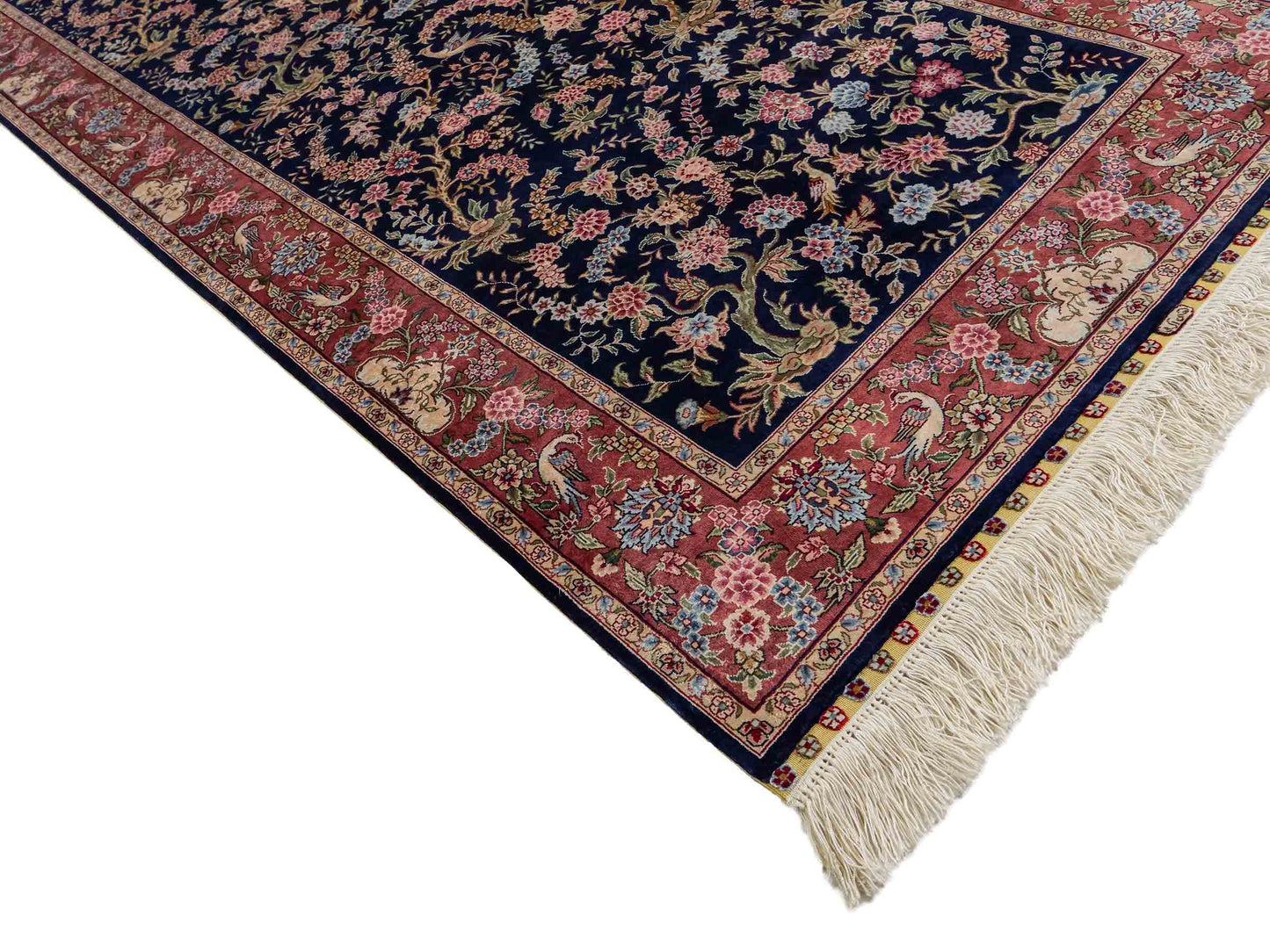 Sehr feiner, handgeknüpfter Khademi Ghom Orientteppich Läufer aus purer Seide, blau, rosa. 308x78 cm. Vertrieb durch Jupiter Intl.