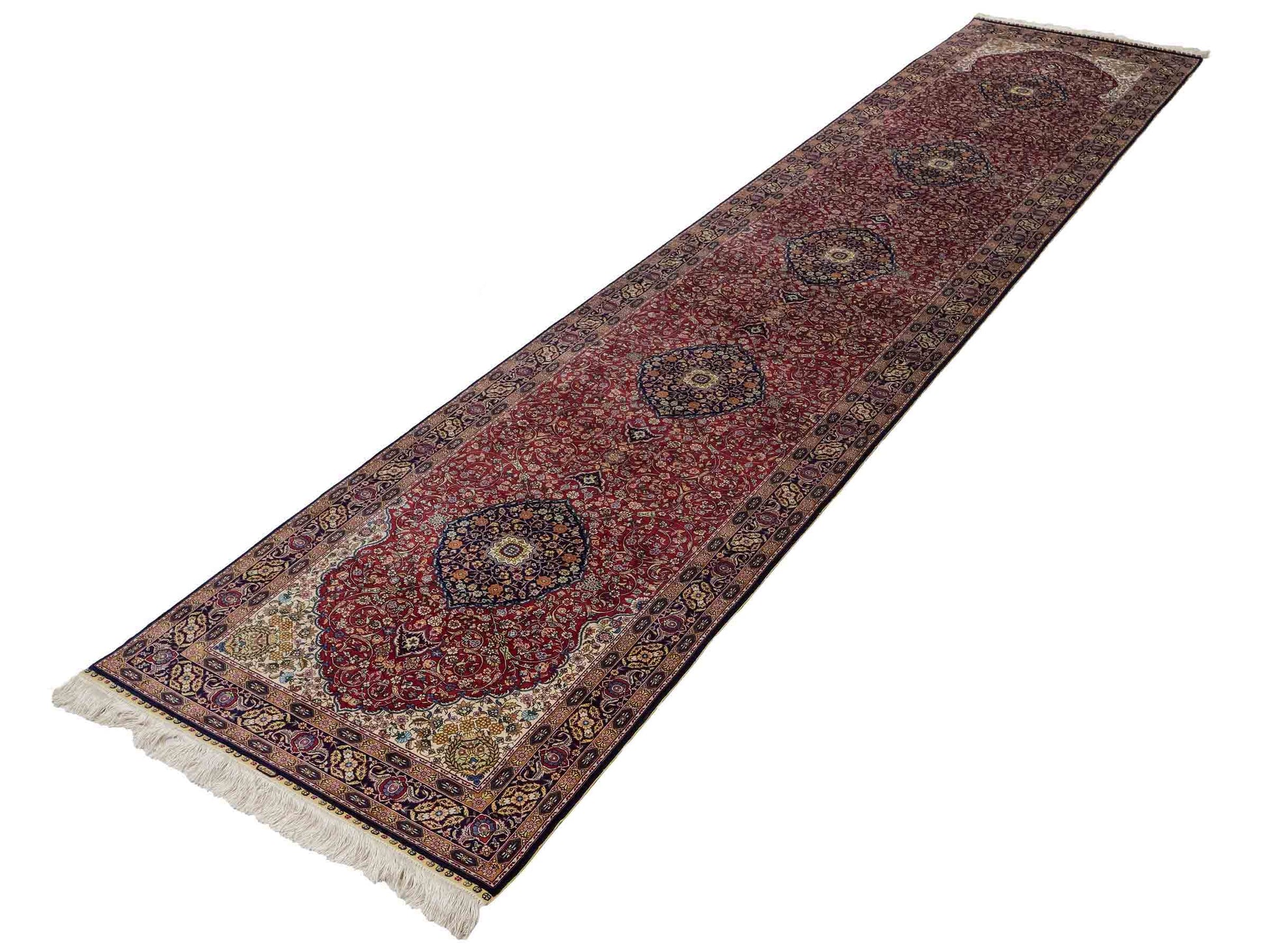 Sehr feiner, handgeknüpfter Khademi Orientteppich Läufer mit Ghom Deisgn aus reiner Seide, rot, blau. 370x79 cm. Vertrieb durch Jupiter Intl.