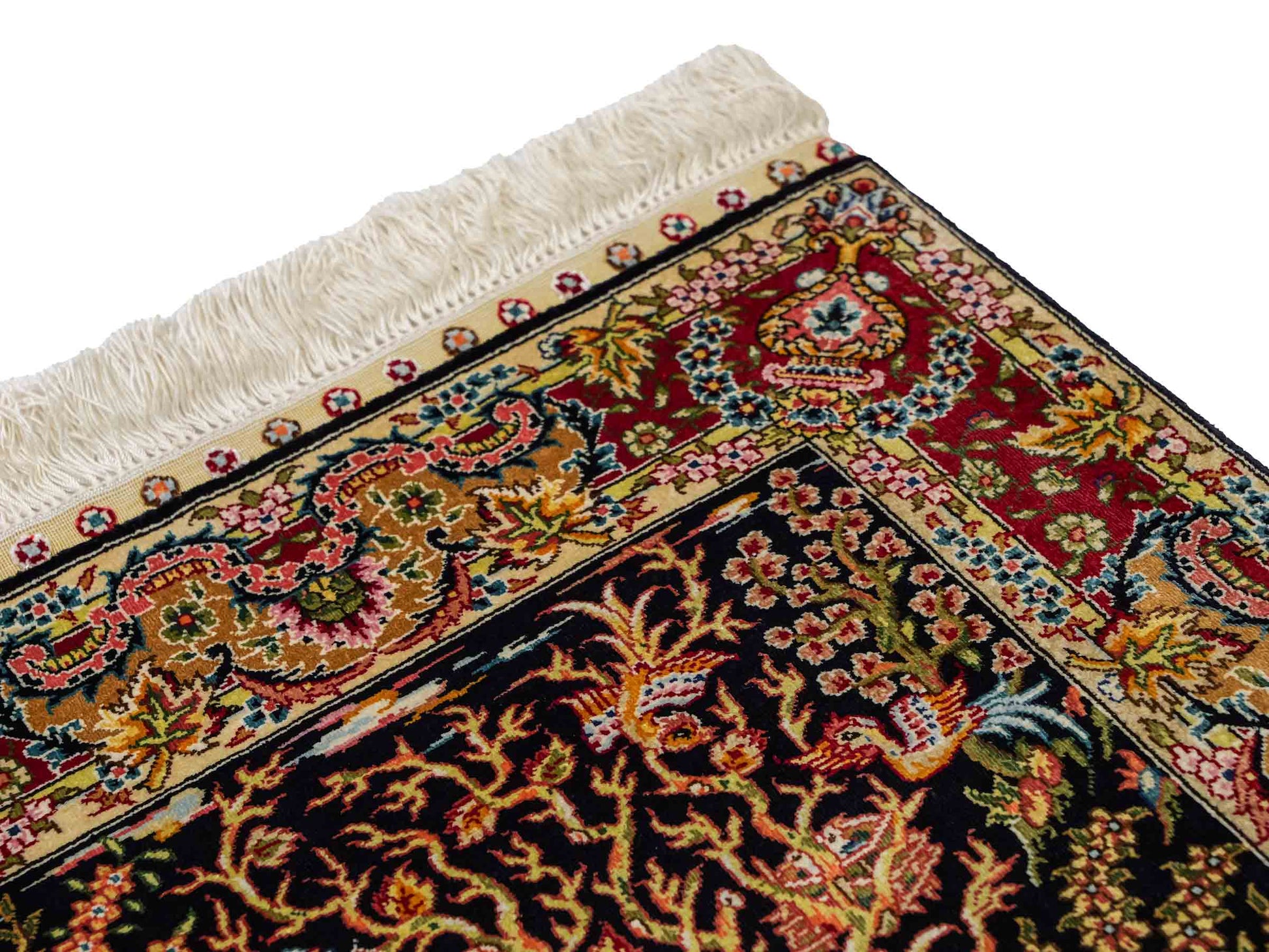 Sehr feiner, handgeknüpfter Khademi Ghom Orientteppich aus reiner Seide, schwarz, gold, rot. 62x48 cm. Vertrieb durch Jupiter Intl.