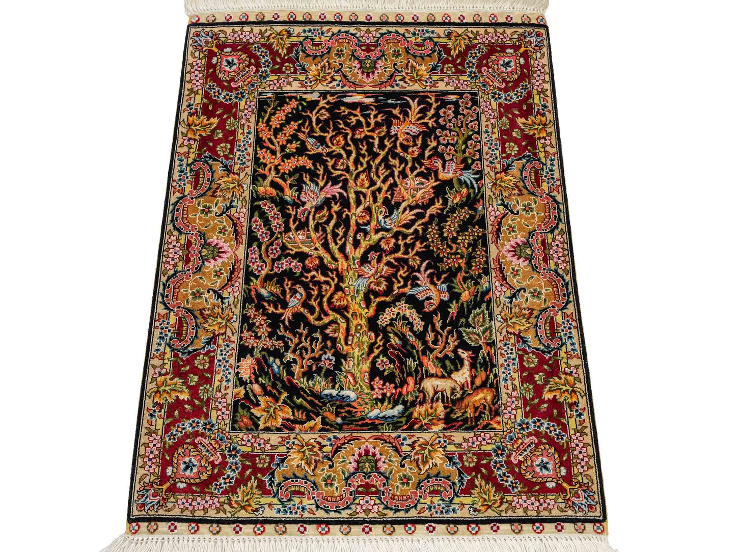 Sehr feiner, handgeknüpfter Khademi Ghom Orientteppich aus reiner Seide, schwarz, gold, rot. 62x48 cm. Vertrieb durch Jupiter Intl.