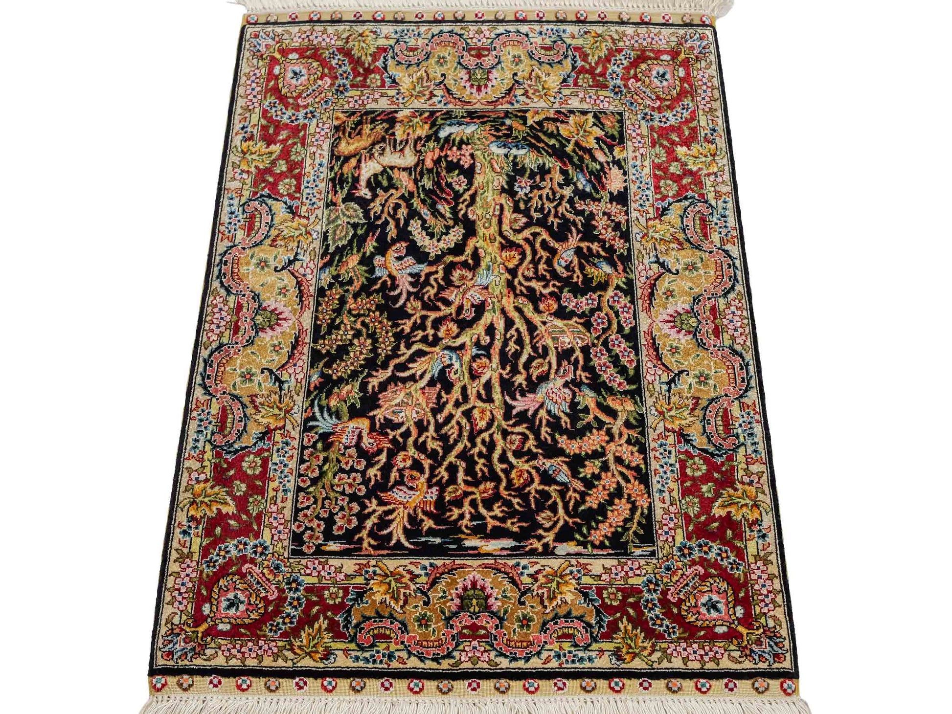 Sehr feiner, handgeknüpfter Khademi Ghom Orientteppich aus reiner Seide, schwarz, gold, rot. 62x48 cm. Vertrieb durch Jupiter Intl.