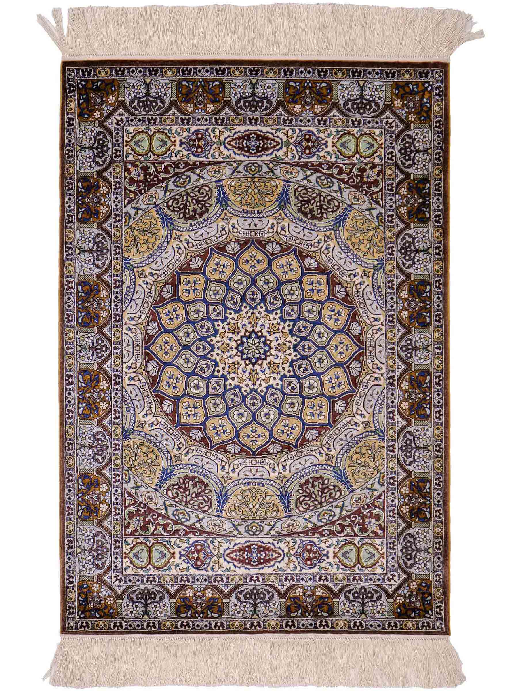 Sehr feiner, handgeknüpfter Khademi Orientteppich mit Ghom Design aus reiner Seide, braun, multicolor. 92x62 cm. Vertrieb durch Jupiter Intl.
