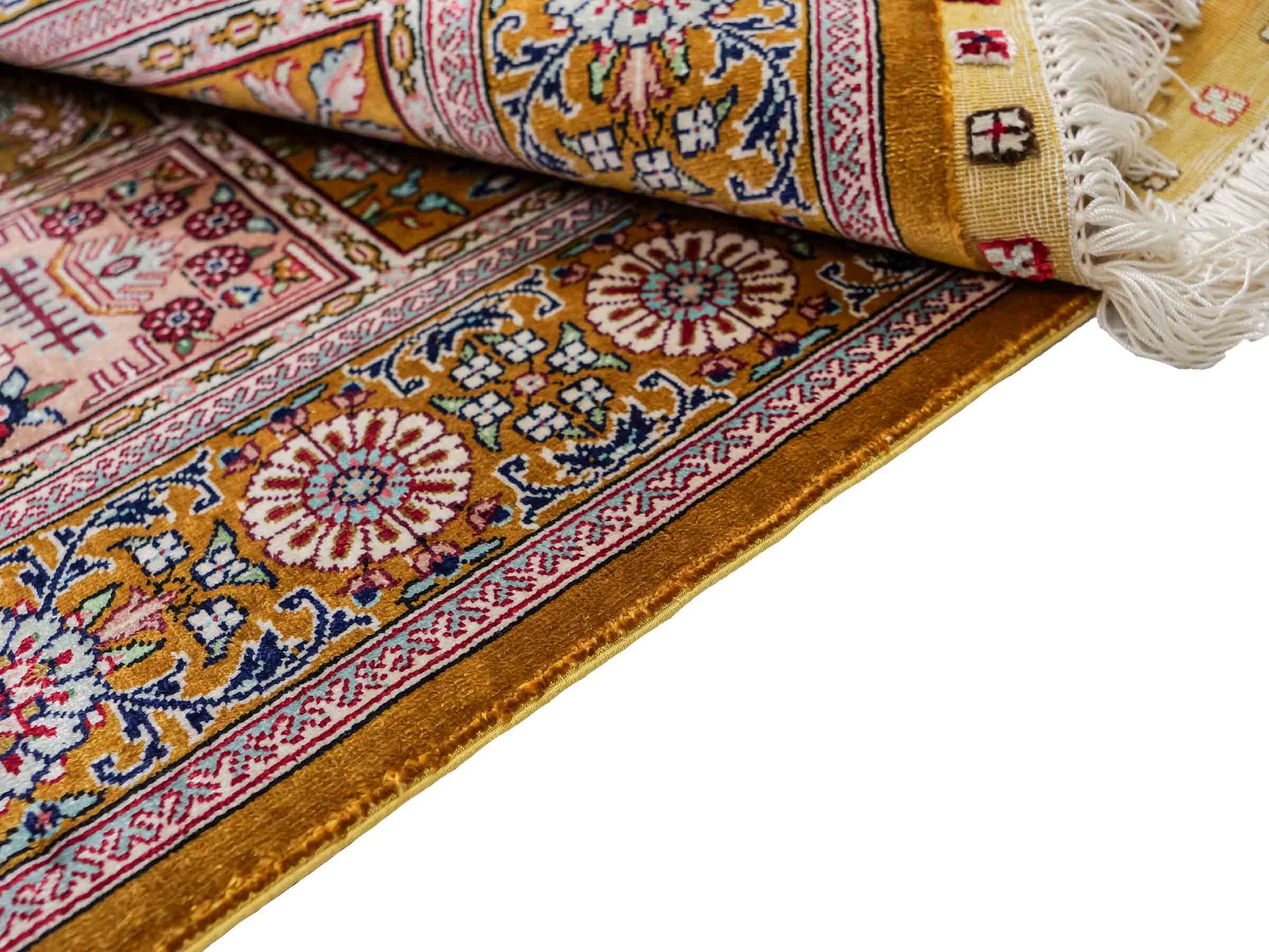Sehr feiner, handgeknüpfter Khademi Orientteppich mit Ghom Design aus reiner Seide, braun, oliv. 93x63 cm. Vertrieb durch Jupiter Intl.