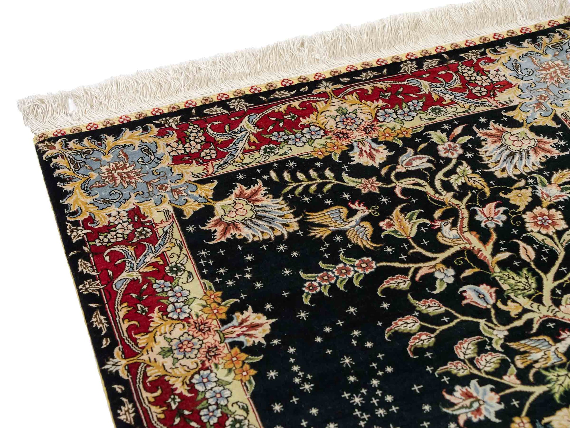 Sehr feiner, handgeknüpfter Khademi Orientteppich mit Ghom Design aus reiner Seide, schwarz, rot. 93x63 cm. Vertrieb durch Jupiter Intl.