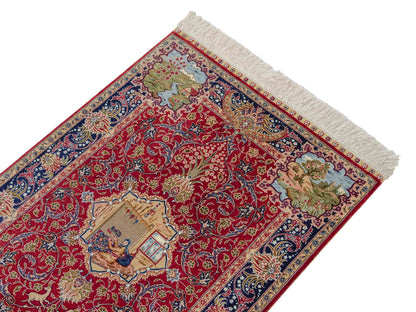Sehr feiner, handgeknüpfter Khademi Orientteppich mit Ghom Design aus reiner Seide, rot, blau. 93x63 cm. Vertrieb durch Jupiter Intl.