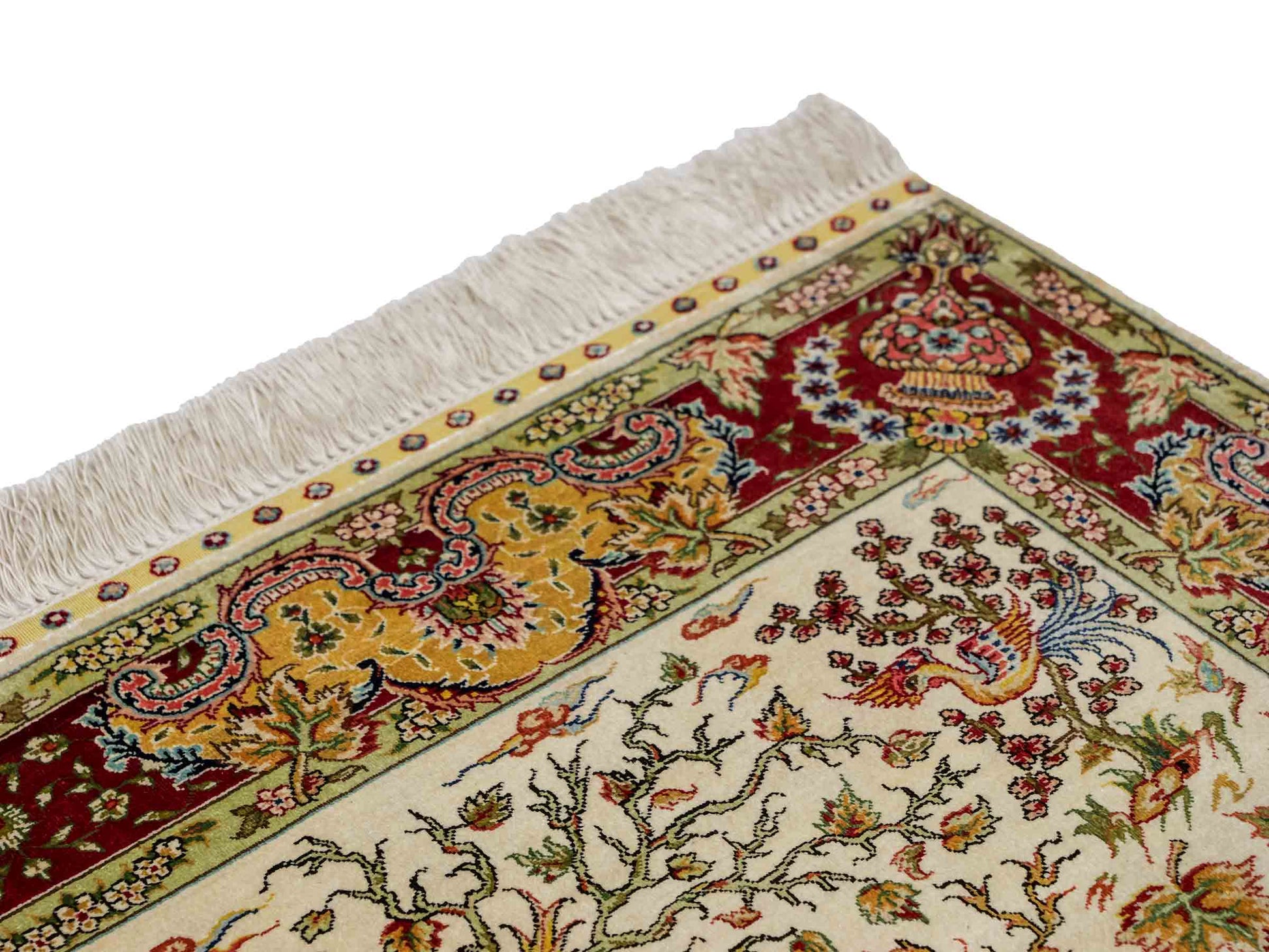 Sehr feiner, handgeknüpfter Khademi Orientteppich mit Ghom Design aus reiner Seide, gold, creme, weiß, rot, beige. 94x62 cm. Vertrieb durch Jupiter Intl.